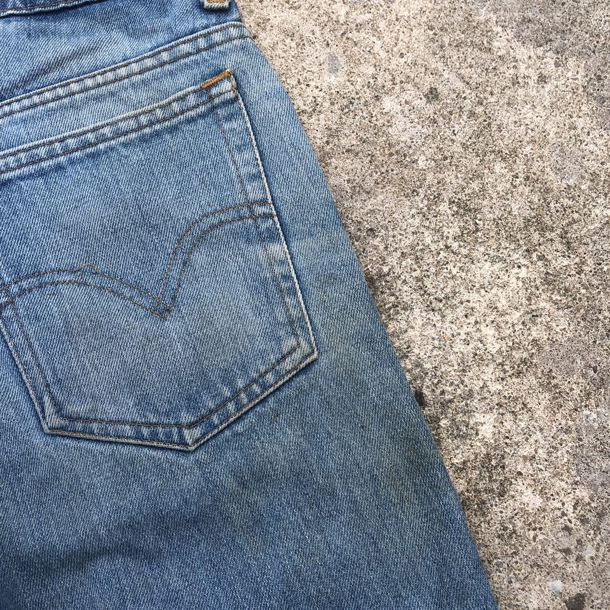 Levi's × Vintage 🔥Trash🔥Vintage Levis Stoned Wash Rips Dirty Denim Jeans Size US 29 - 14 Thumbnail