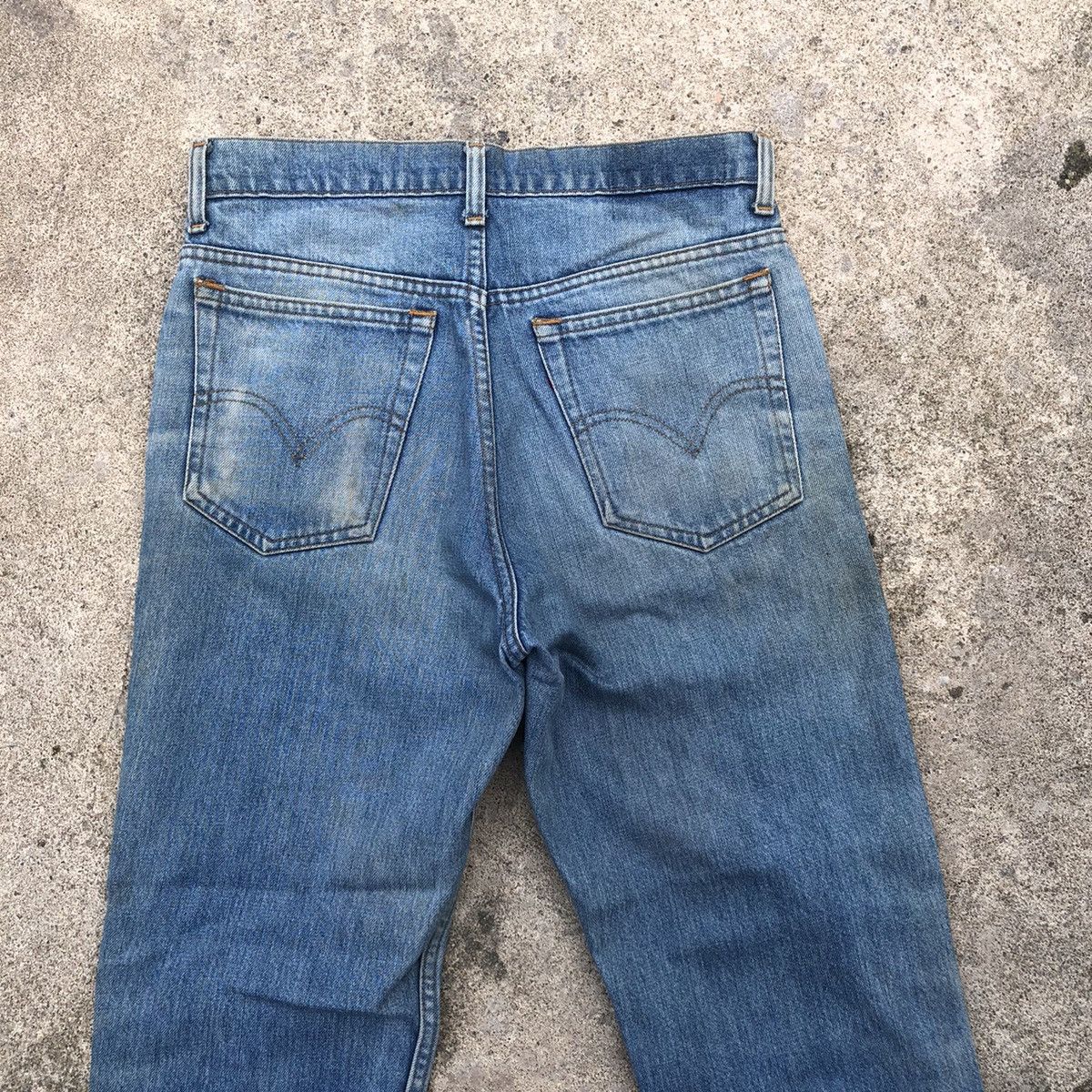 Levi's × Vintage 🔥Trash🔥Vintage Levis Stoned Wash Rips Dirty Denim Jeans Size US 29 - 5 Thumbnail