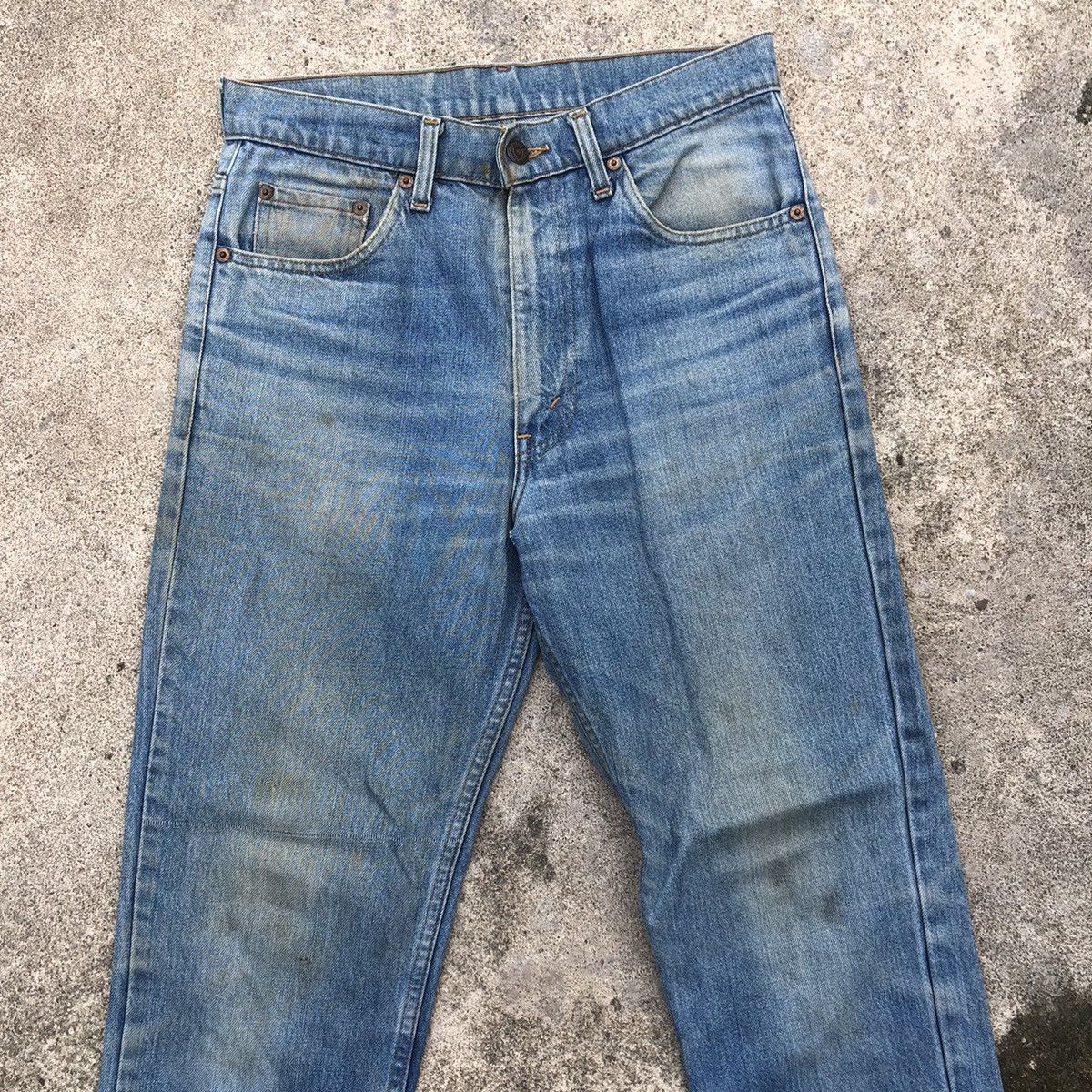 Levi's × Vintage 🔥Trash🔥Vintage Levis Stoned Wash Rips Dirty Denim Jeans Size US 29 - 2 Thumbnail