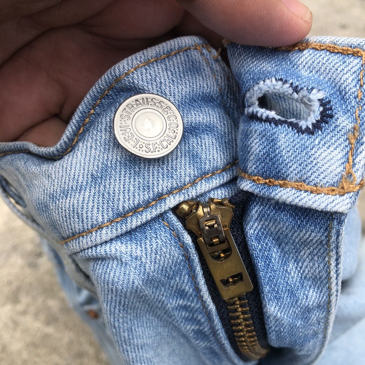 Levi's × Vintage 🔥Rare🔥Vintage Levis 502 Stoned Wash Rips Denim Jeans Size US 33 - 11 Thumbnail