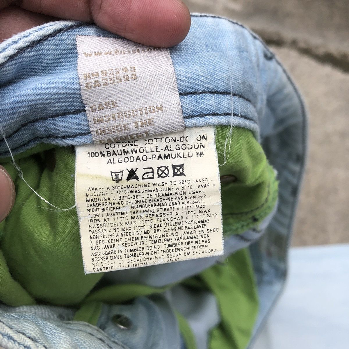 Diesel × Vintage 🔥Rare🔥Italian Diesel Kajo Special Rips Distress Denim Jeans Size US 32 / EU 48 - 17 Thumbnail
