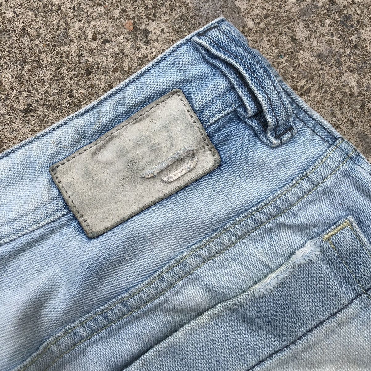Diesel × Vintage 🔥Rare🔥Italian Diesel Kajo Special Rips Distress Denim Jeans Size US 32 / EU 48 - 15 Thumbnail