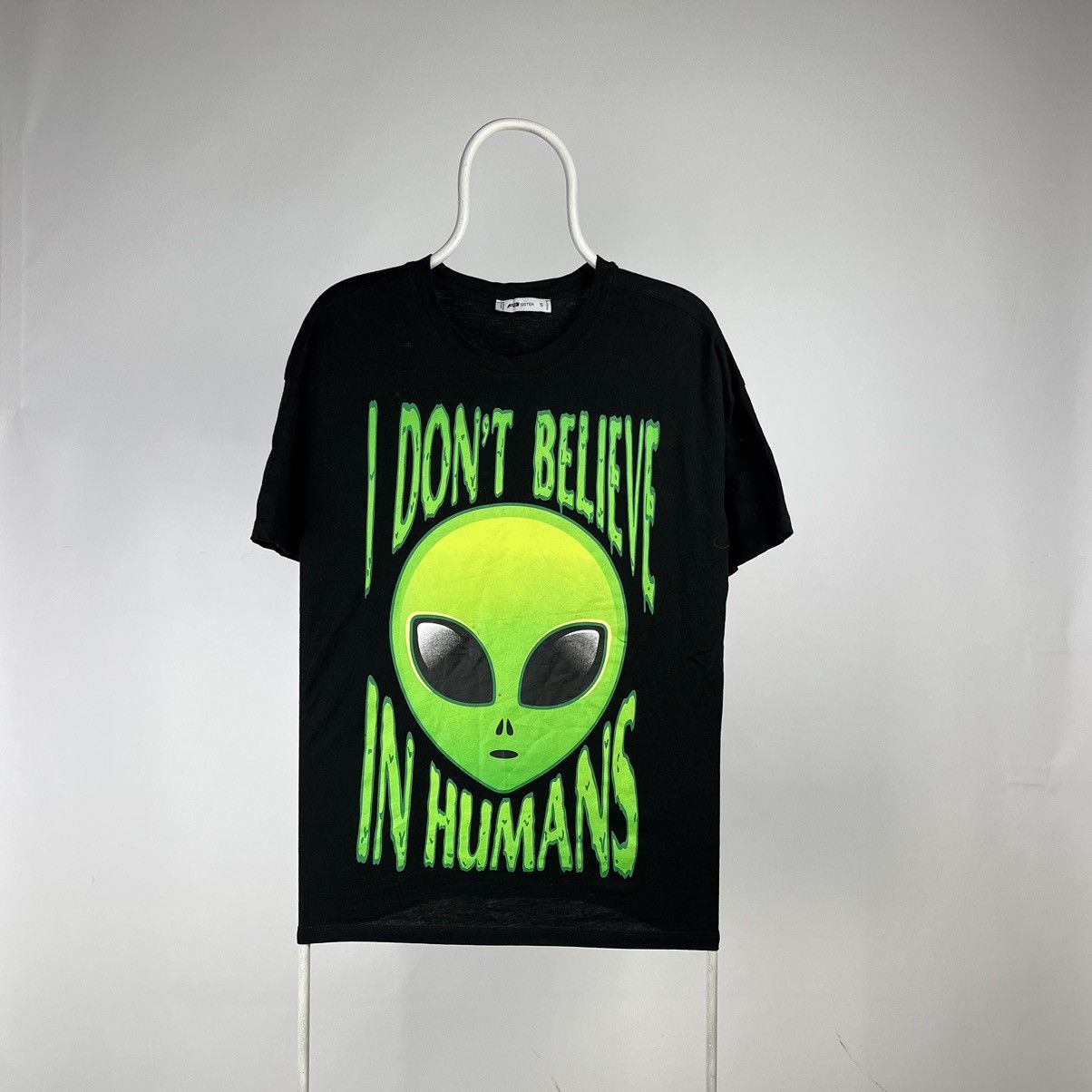 Alien Workshop Alien workshop T-shirt i don’t believe in humans size Small Size US S / EU 44-46 / 1 - 1 Thumbnail