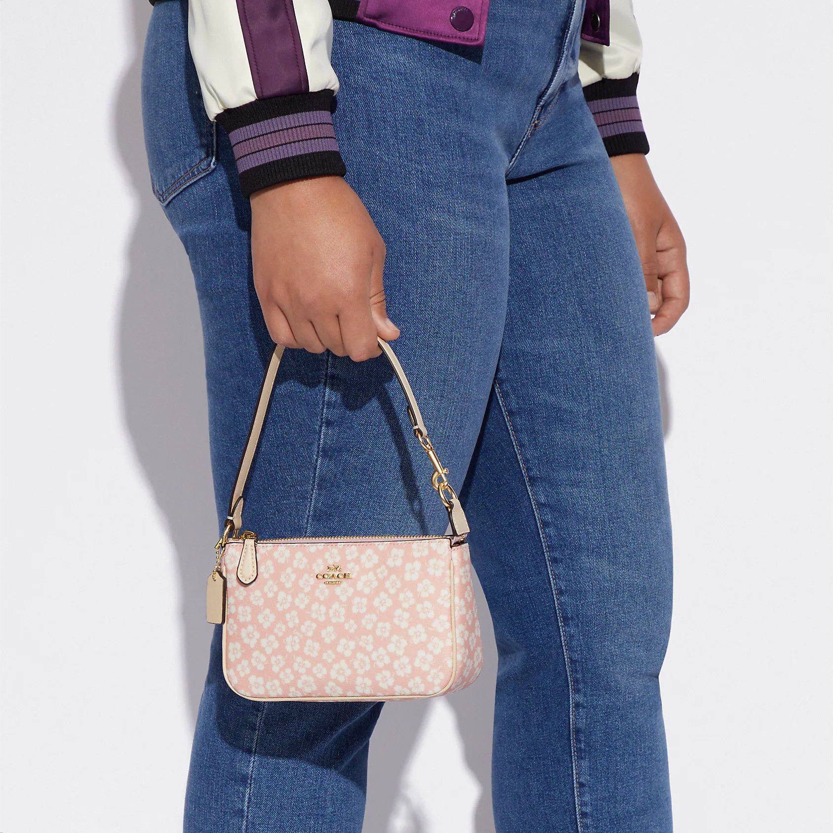 Nolita 19 With Graphic Ditsy Floral Print