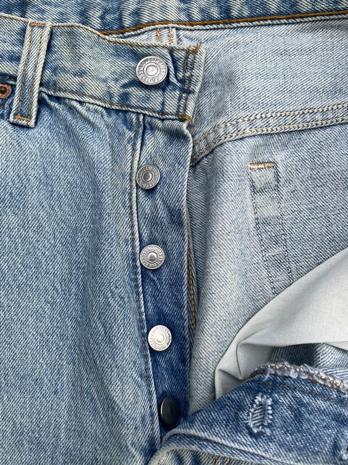 Levi's Vintage 1995 Levis 501 e Usa Distressed Denim Size US 34 / EU 50 - 18 Thumbnail
