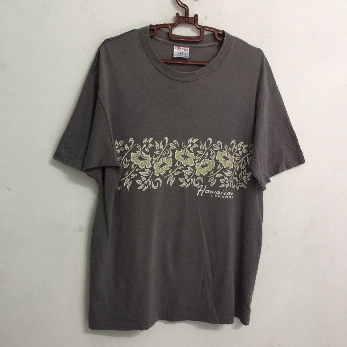 Other Vintage Sof tee made in usa hawaii lagend tshirt Size US L / EU 52-54 / 3 - 3 Thumbnail