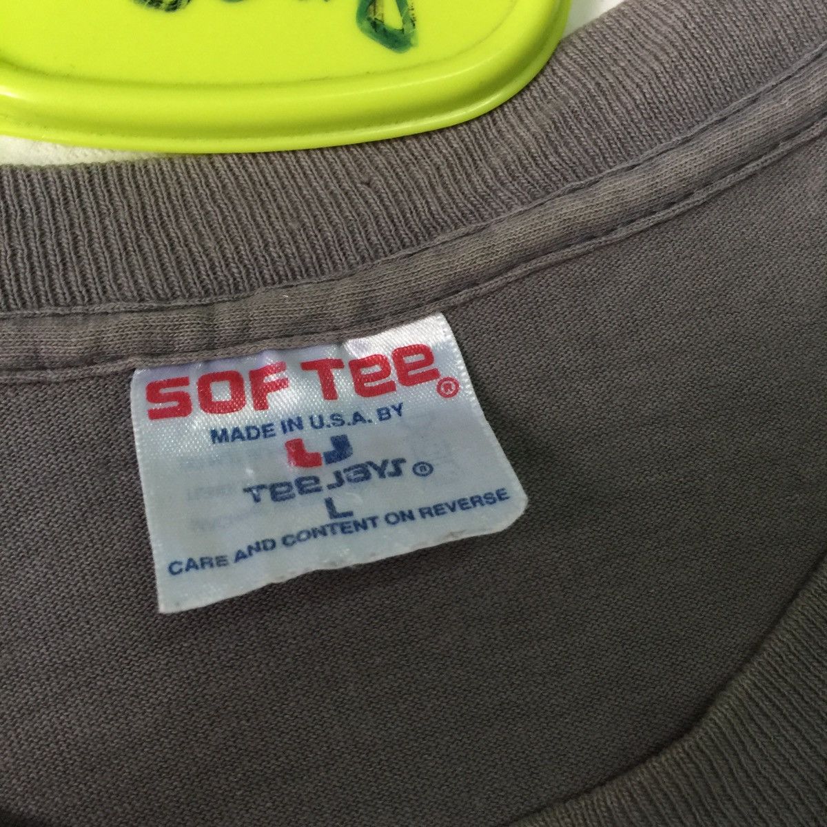 Other Vintage Sof tee made in usa hawaii lagend tshirt Size US L / EU 52-54 / 3 - 13 Thumbnail