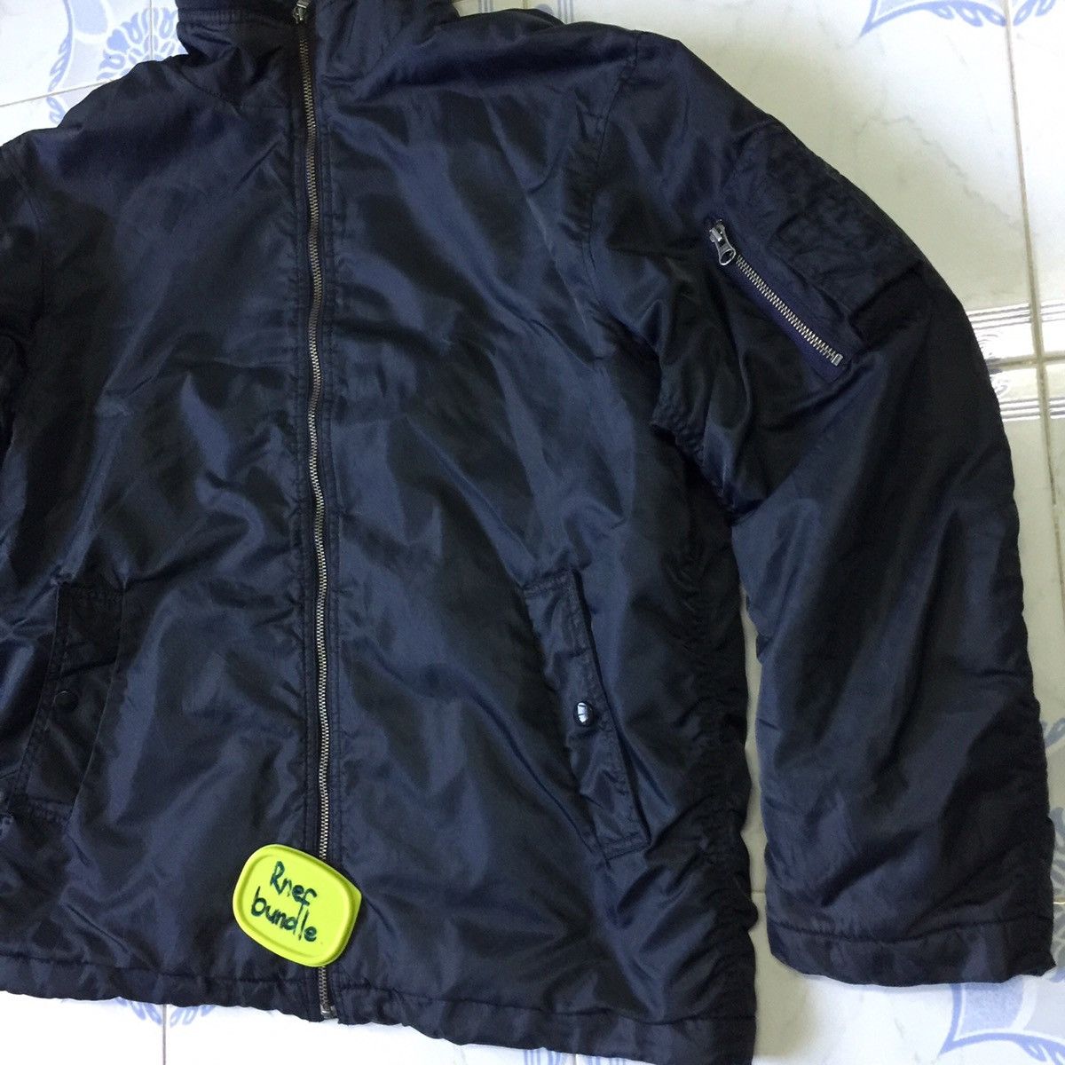 Uniqlo Uniqlo Bomber Jacket Size US M / EU 48-50 / 2 - 3 Thumbnail