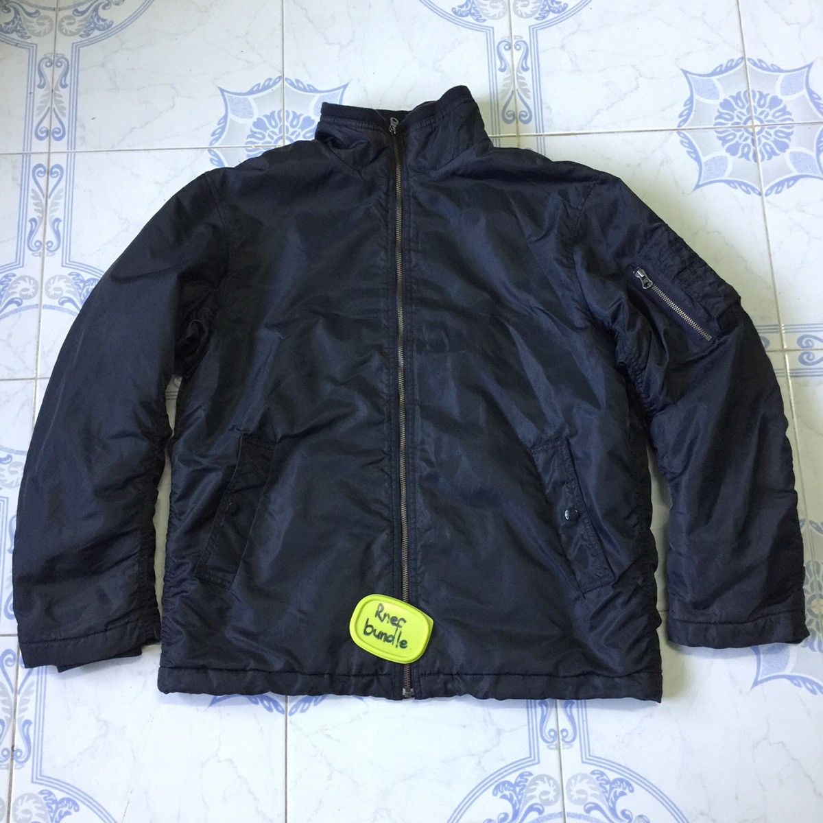 Uniqlo Uniqlo Bomber Jacket Size US M / EU 48-50 / 2 - 1 Thumbnail
