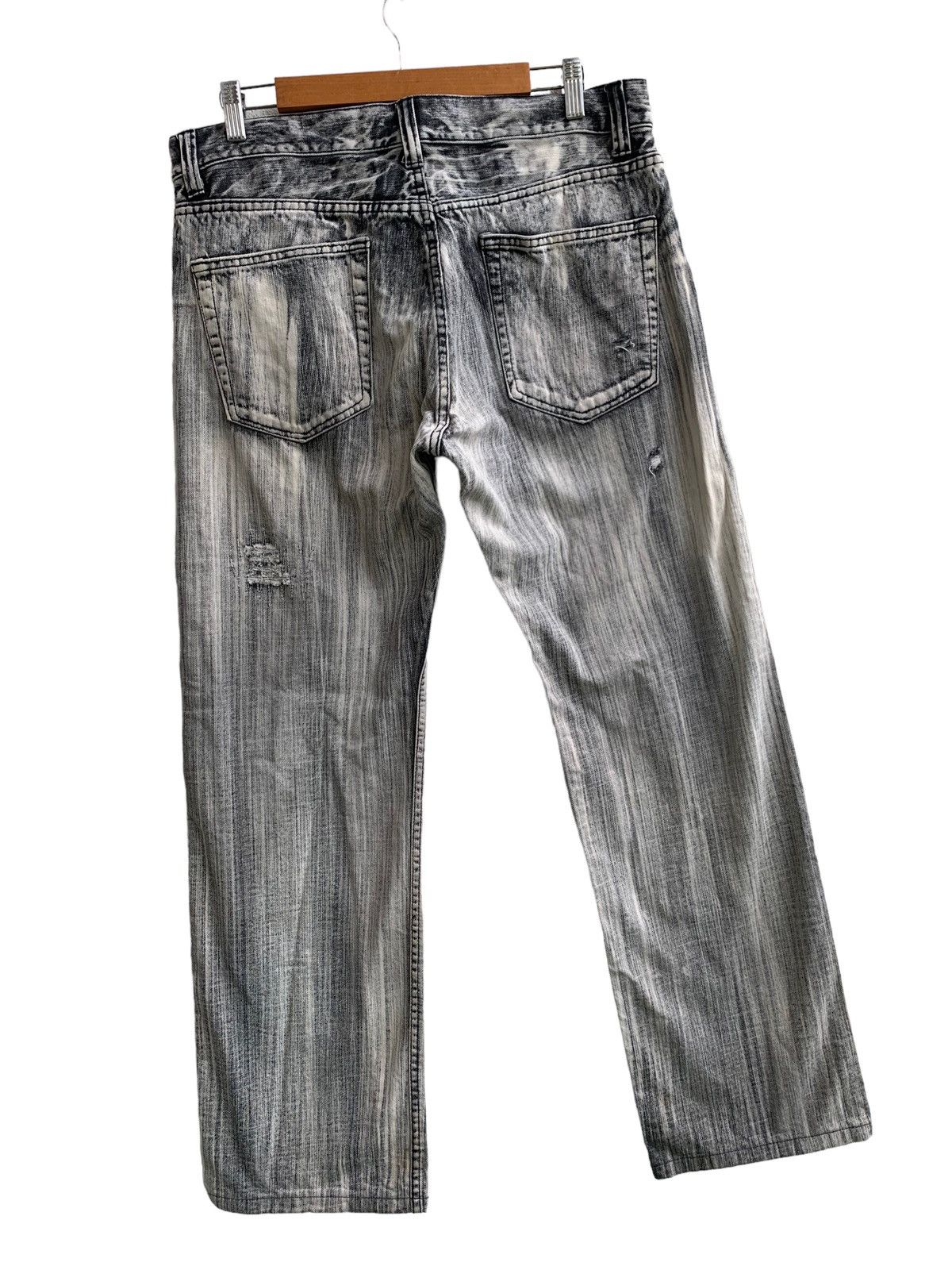 Japanese Brand Japanese Brand Distressed Awesome Design Faded Denim Size US 34 / EU 50 - 2 Thumbnail