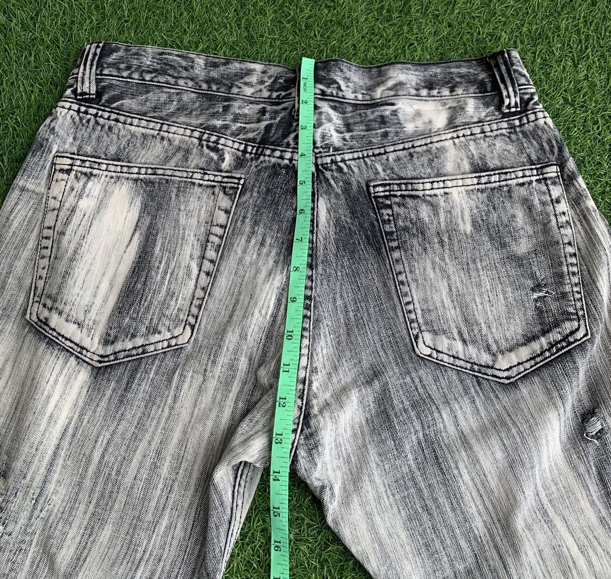 Japanese Brand Japanese Brand Distressed Awesome Design Faded Denim Size US 34 / EU 50 - 19 Thumbnail