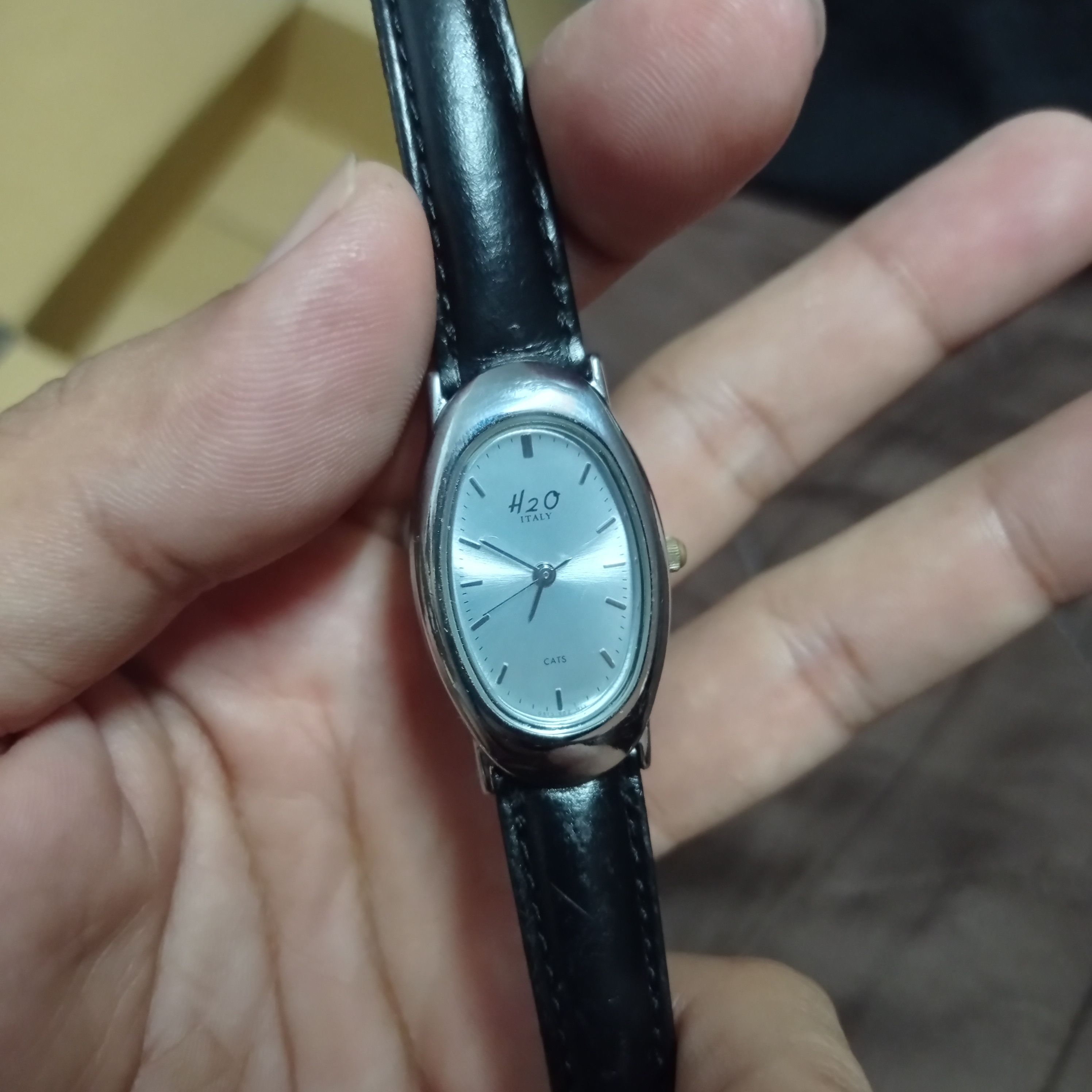 Vintage Luxury LADIES WATCH BY H20 ITALY DESIGNER with JAPAN ENGINE Size ONE SIZE - 1 Thumbnail