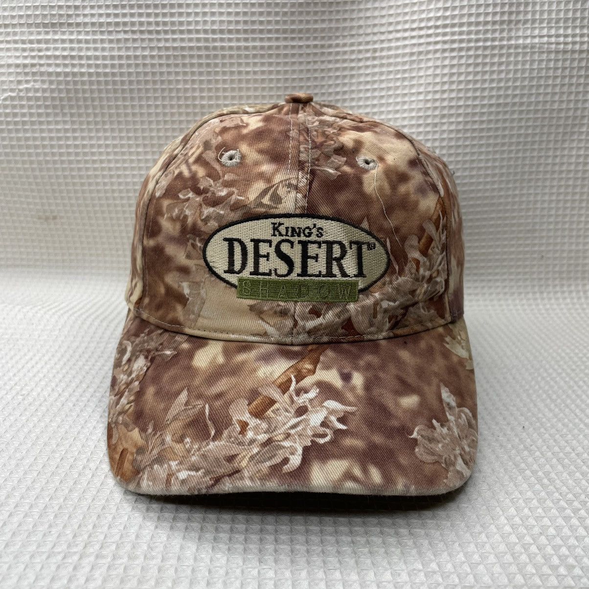 VINTAGE KingDesert. Realtree hat by king mesa