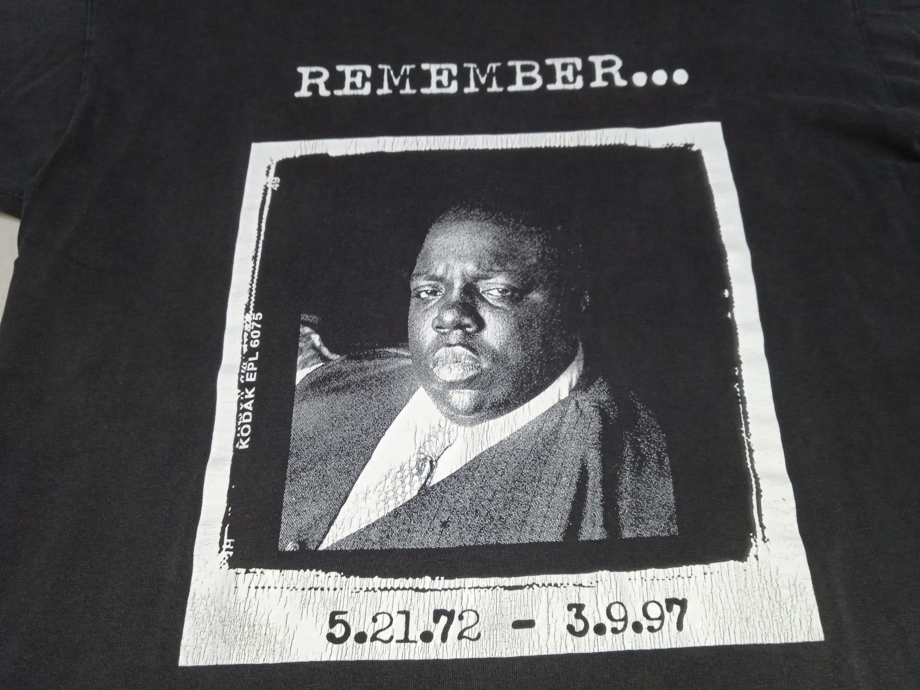 Rap Tees × Vintage Vintage 90s The Notorious B.I.G Biggie Memorial T Shirt Size US L / EU 52-54 / 3 - 5 Thumbnail