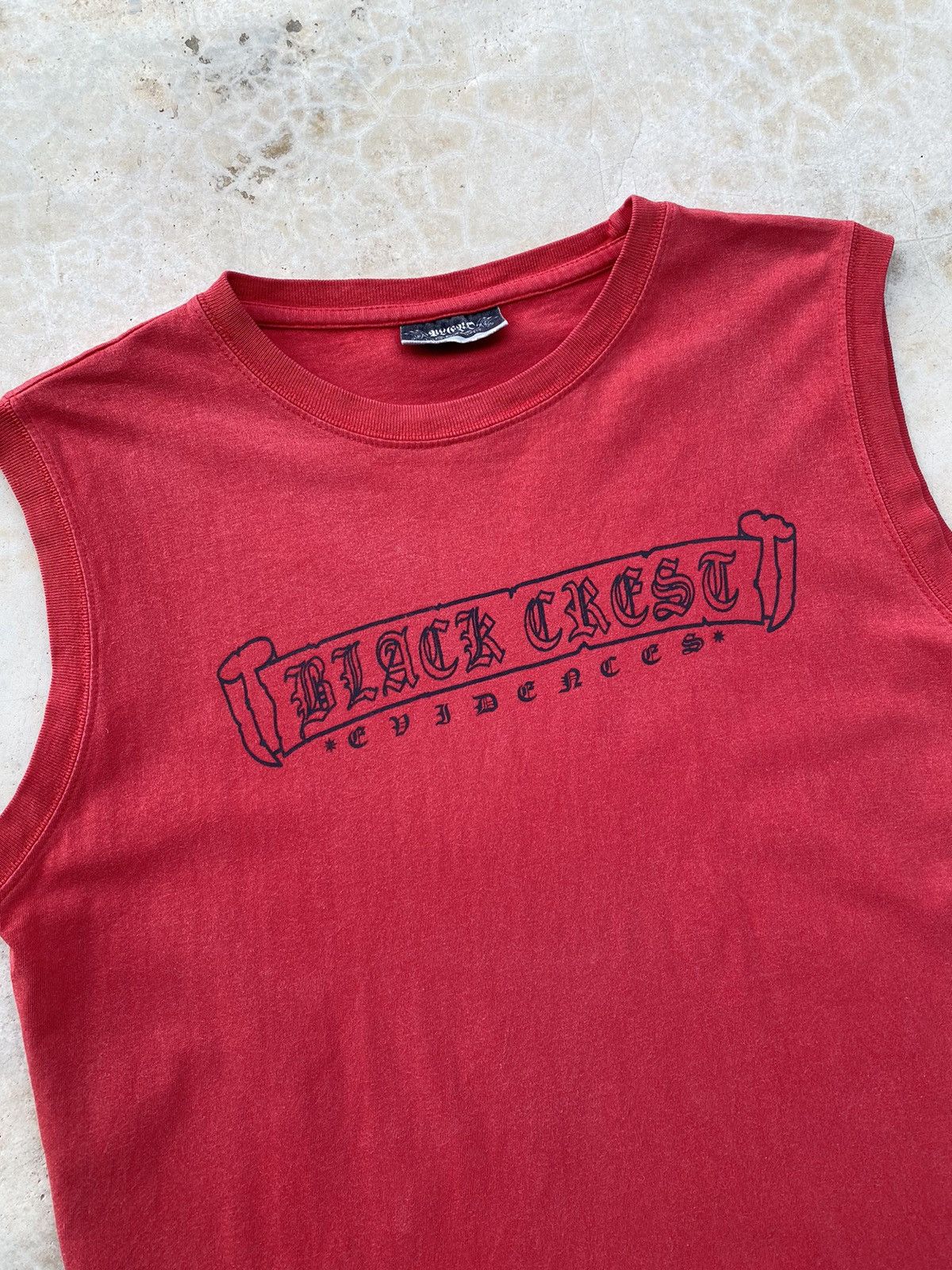 Japanese Brand Vintage Black Crest Sleeveless Rare Tees Size US M / EU 48-50 / 2 - 3 Thumbnail