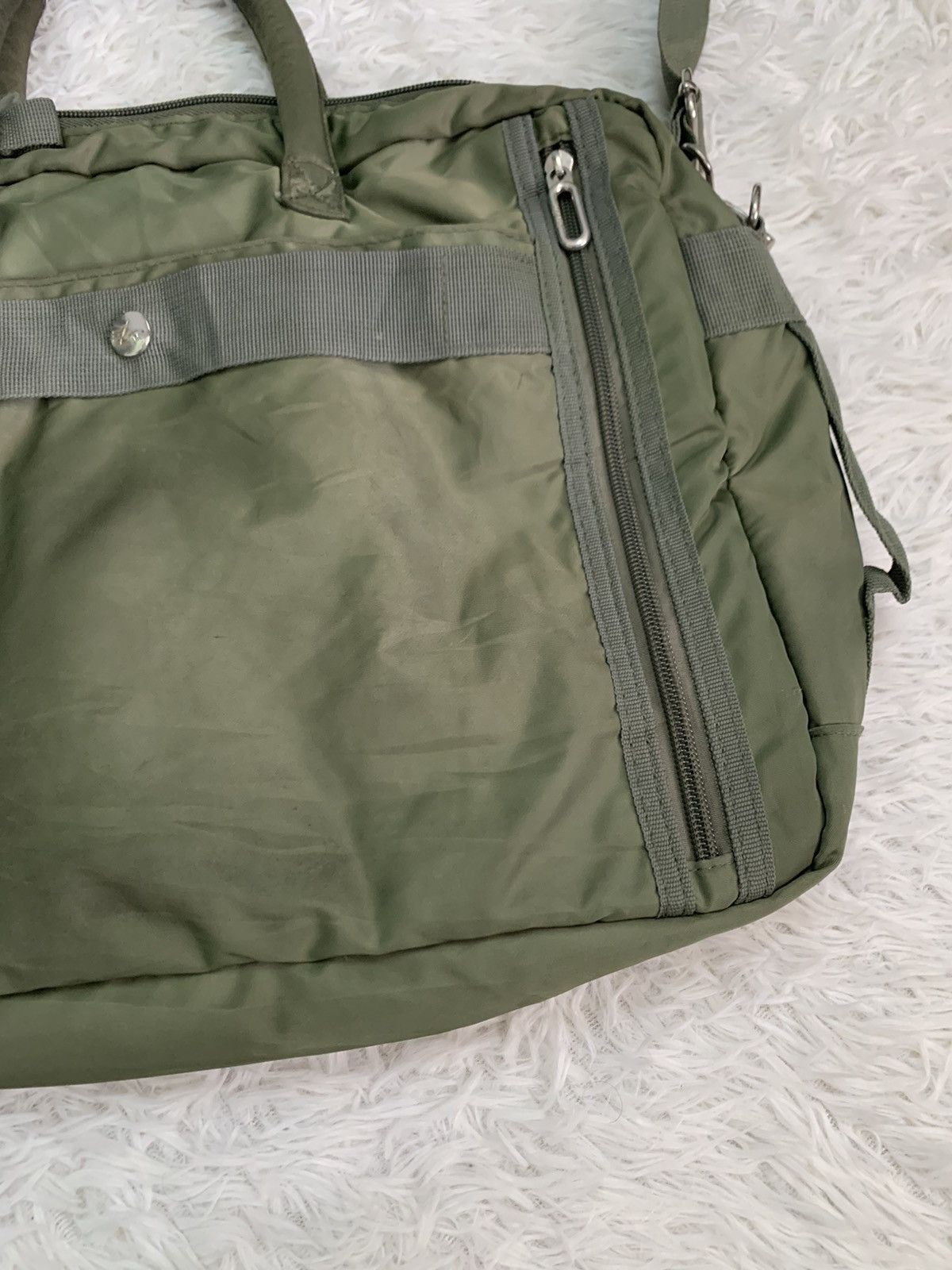 Alpha Industries Alpha Industries Bomber Style Sling/Carry Bag Size ONE SIZE - 10 Thumbnail