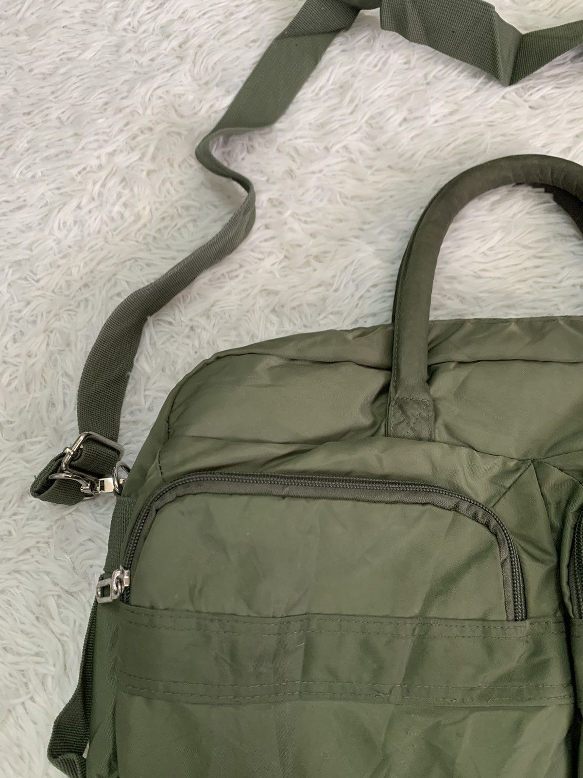 Alpha Industries Alpha Industries Bomber Style Sling/Carry Bag Size ONE SIZE - 6 Thumbnail