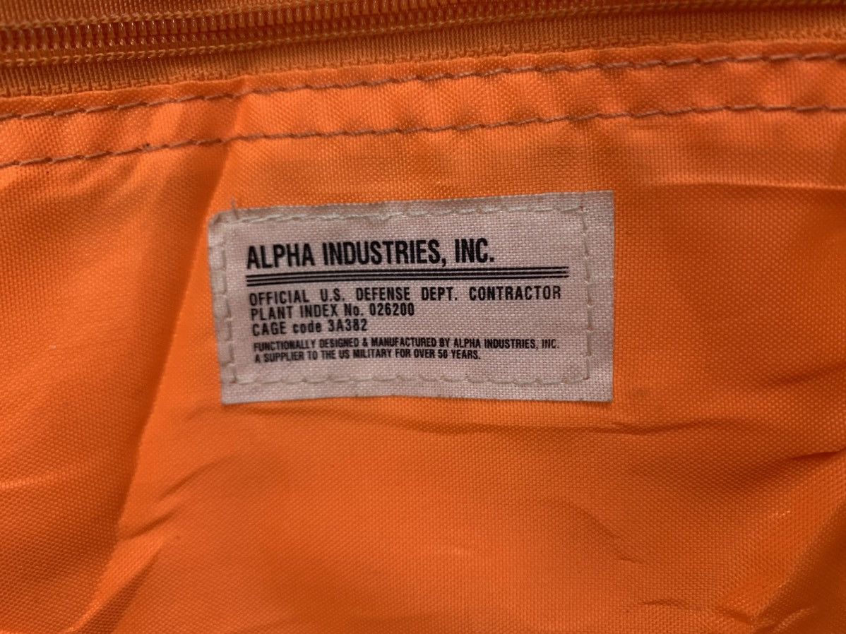 Alpha Industries Alpha Industries Bomber Style Sling/Carry Bag Size ONE SIZE - 16 Thumbnail