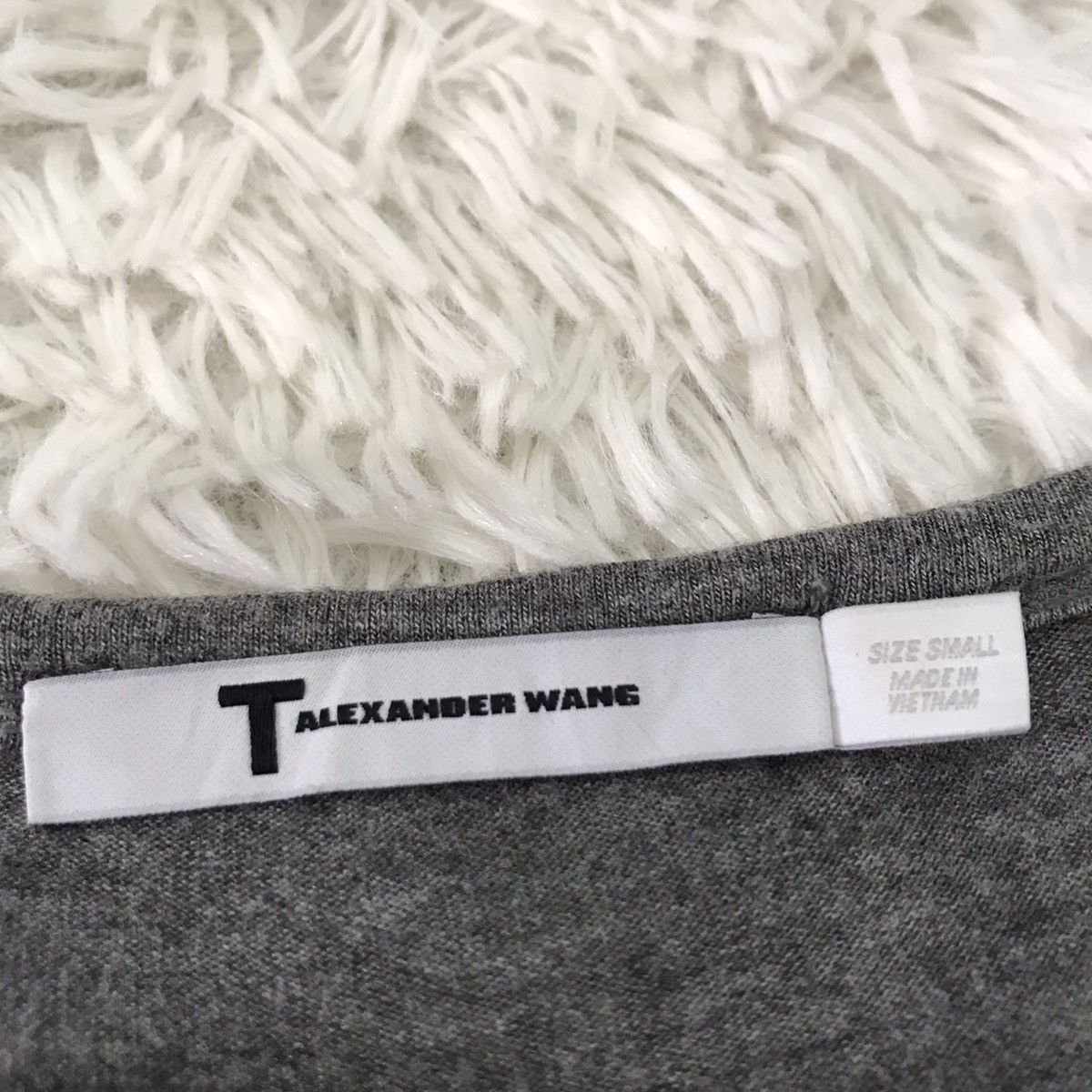 Alexander Wang × T by Alexander Wang 🔥 STEALS 🔥 Alexander Wang long sleeves tshirt Size US S / EU 44-46 / 1 - 9 Thumbnail