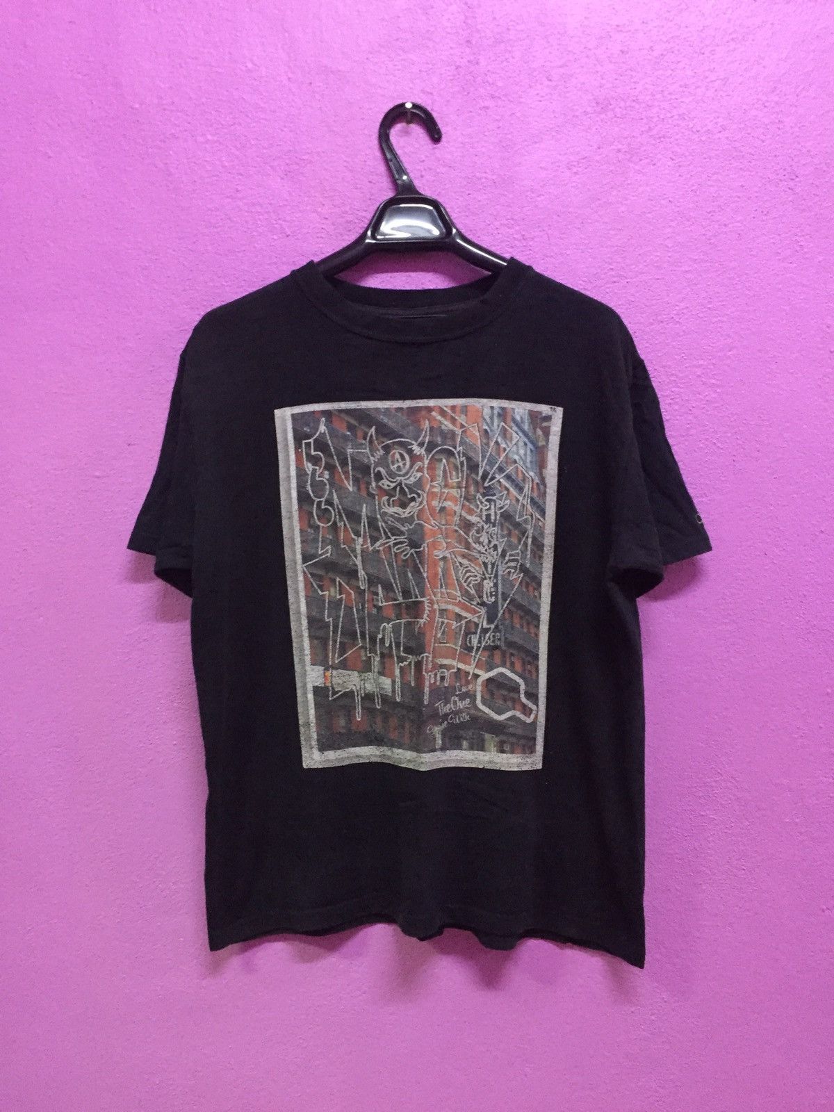 Other Evil Photo Abstract Tee Size L Size US L / EU 52-54 / 3 - 1 Thumbnail