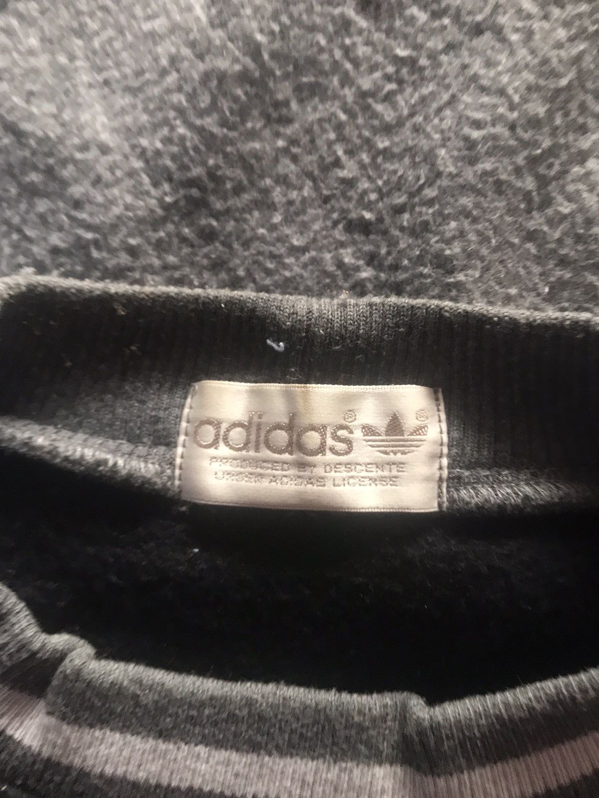 Adidas Adidas sweatshirt size L Size US L / EU 52-54 / 3 - 3 Thumbnail