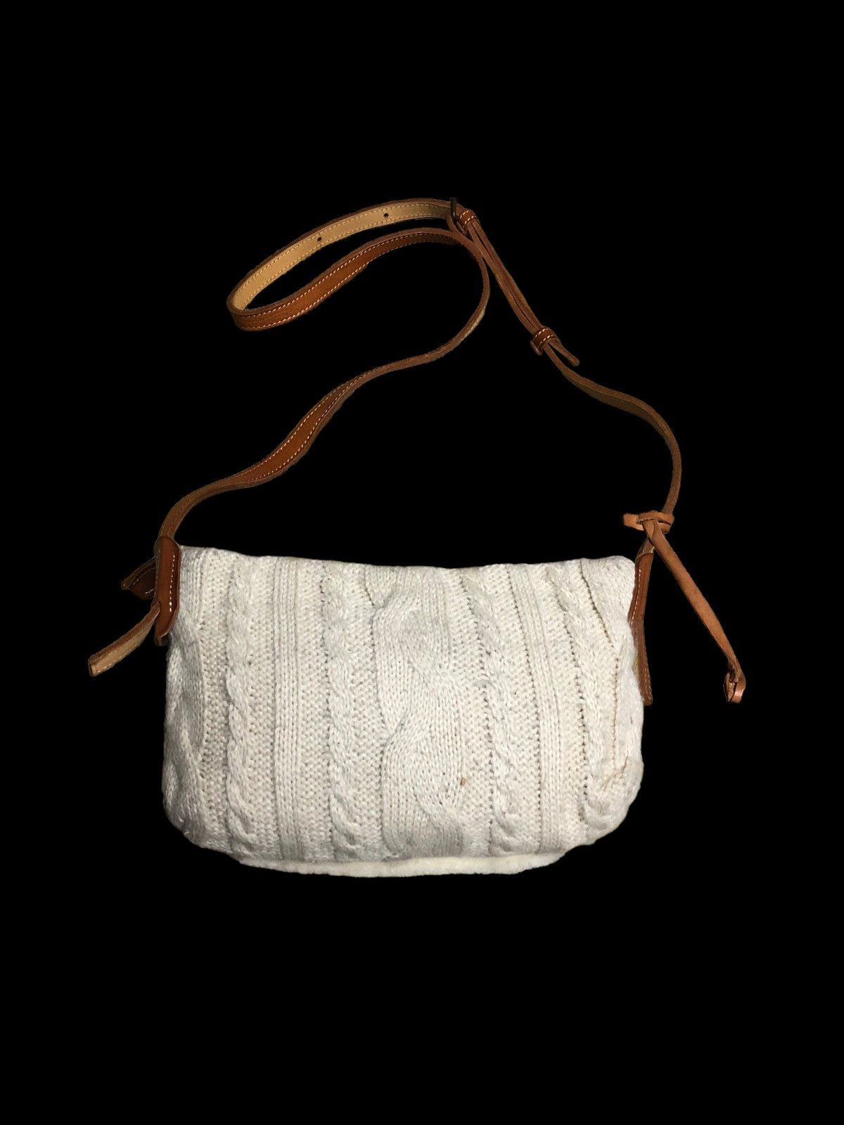 Japanese Brand JAPANESSE LAISSER FAIRE KNITTED FAUX FUR SLINGBAG Size ONE SIZE - 7 Thumbnail
