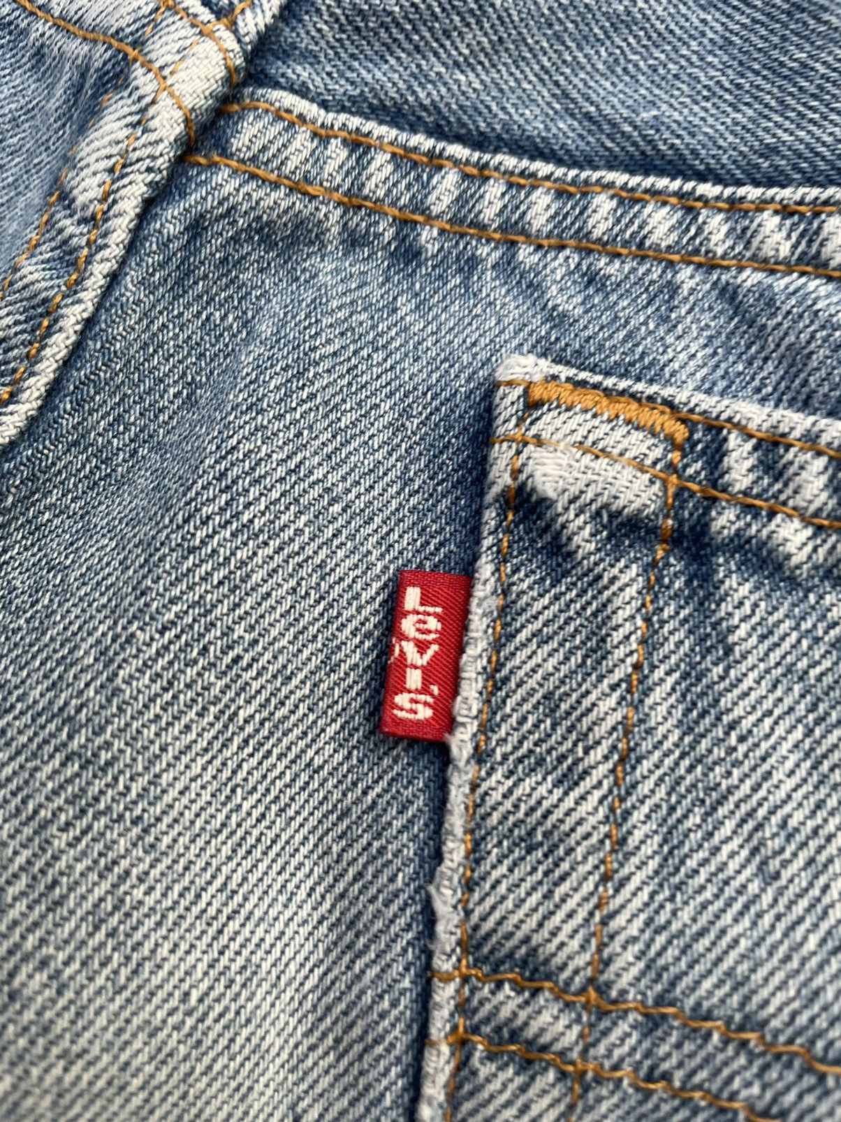 Levi's Vintage Levi’s 501XX e 1994 Usa Aging Faded Distressed Size US 33 - 11 Thumbnail
