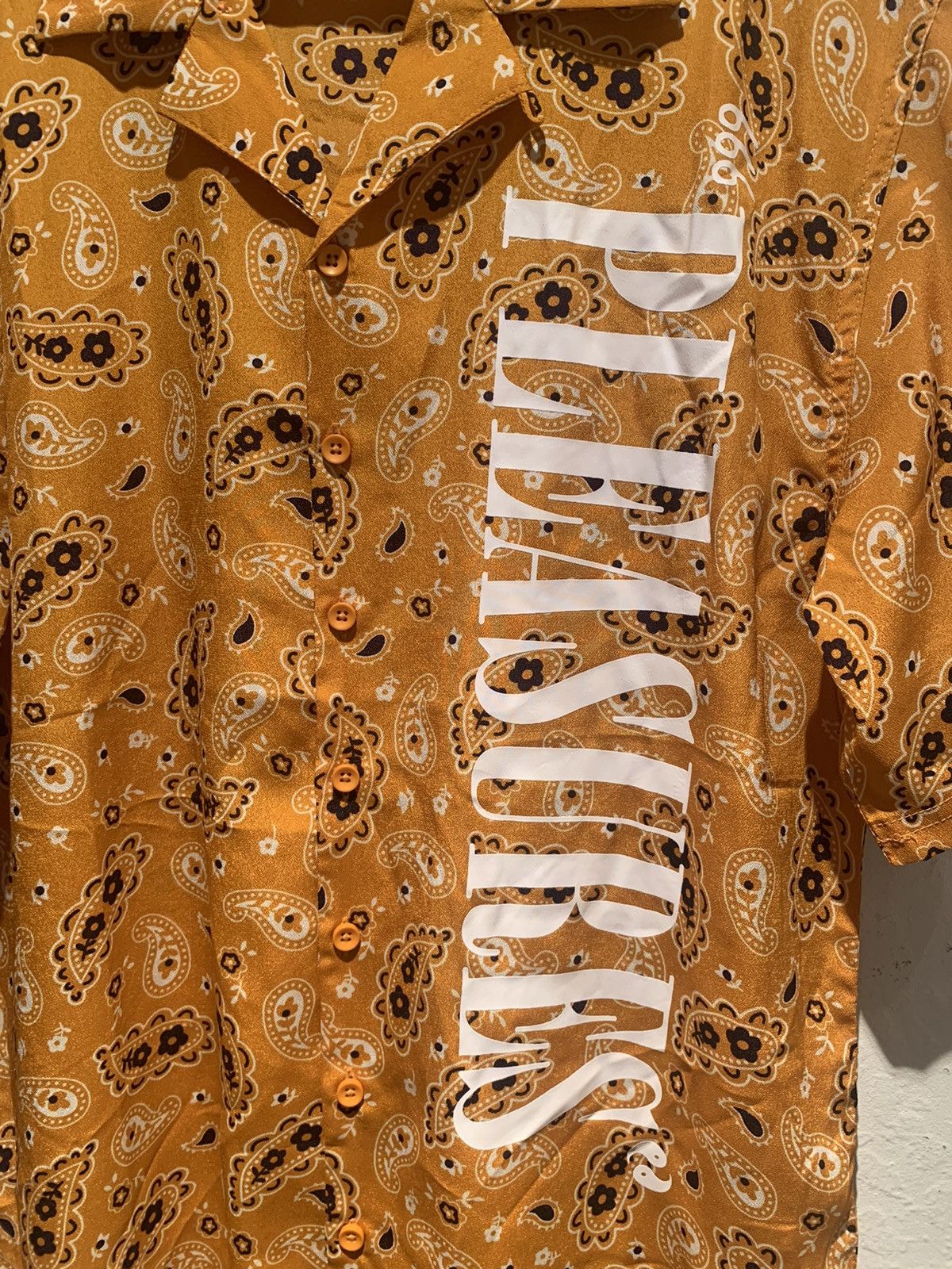 Designer × Pleasures *RARE* Pleasures Paisley Short Sleeve Button Shirt - M Size US M / EU 48-50 / 2 - 3 Thumbnail
