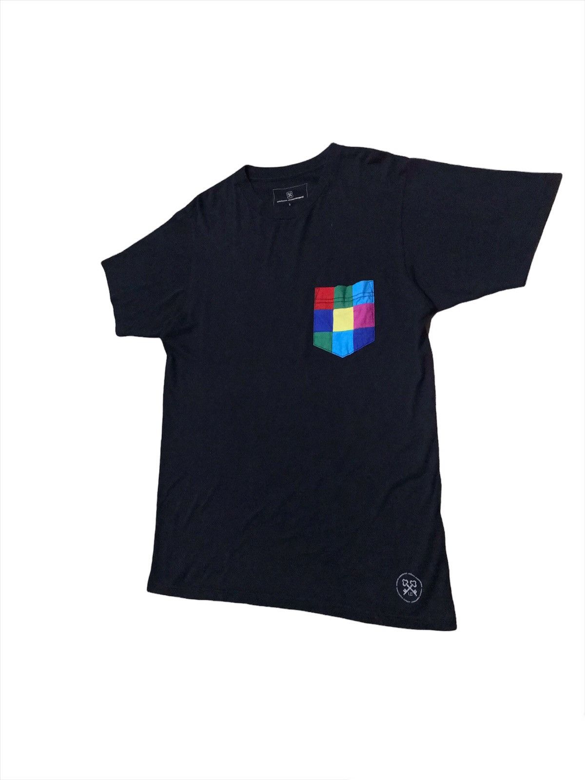 Sophnet. × uniform experiment Uniform Experiment Sophnet T Shirts Size US S / EU 44-46 / 1 - 3 Thumbnail