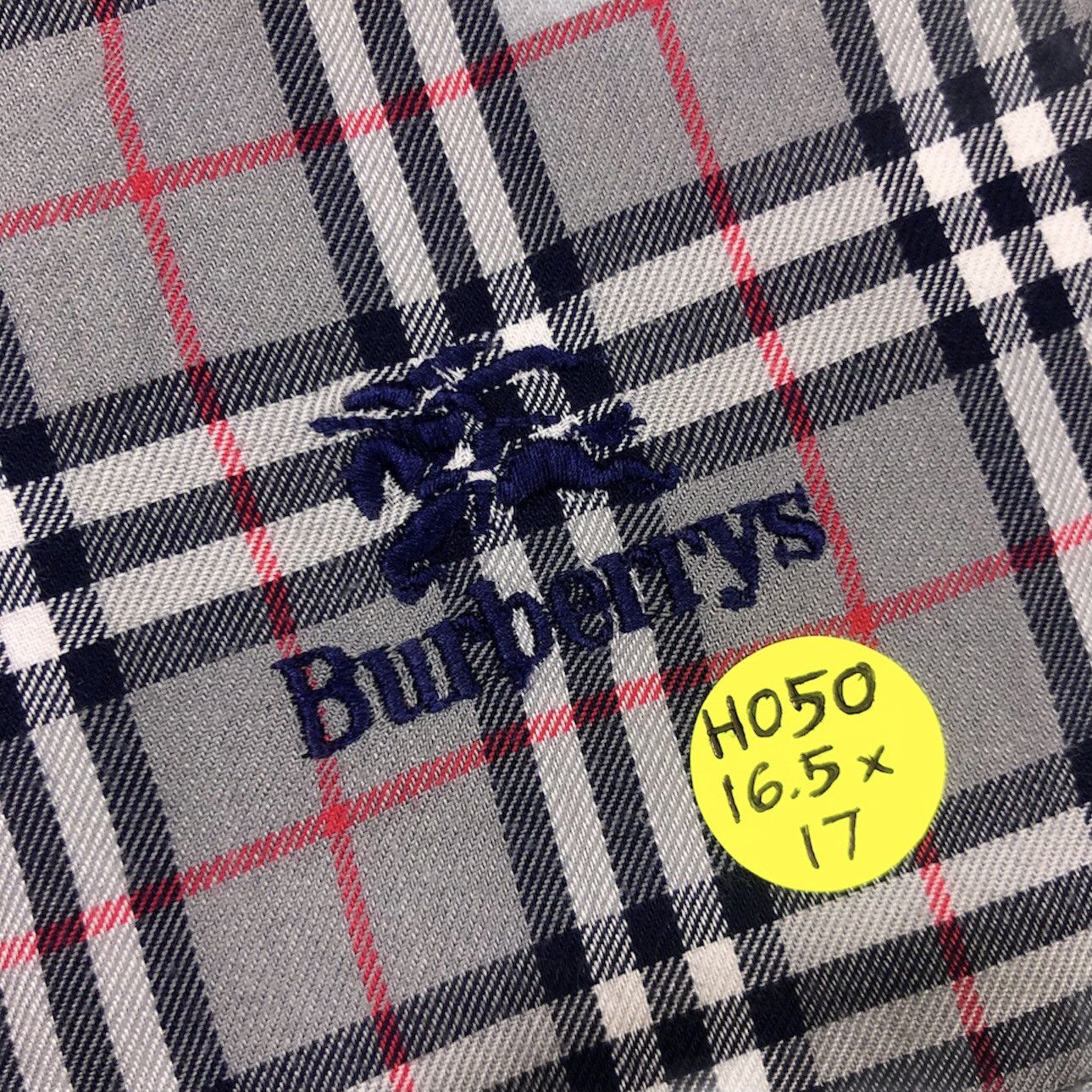 Burberry Burberrys Novacheck Checkered Handkerchief Pocketsquare Size ONE SIZE - 5 Thumbnail