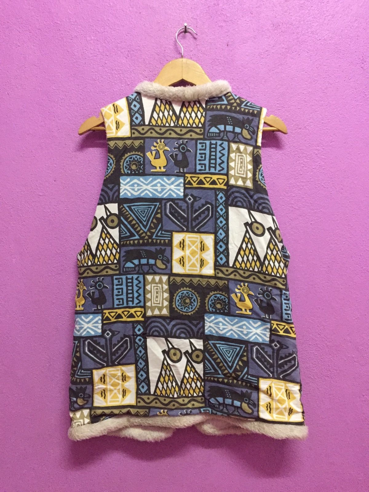 Other Nice Designs Vests Size 38L - 2 Thumbnail