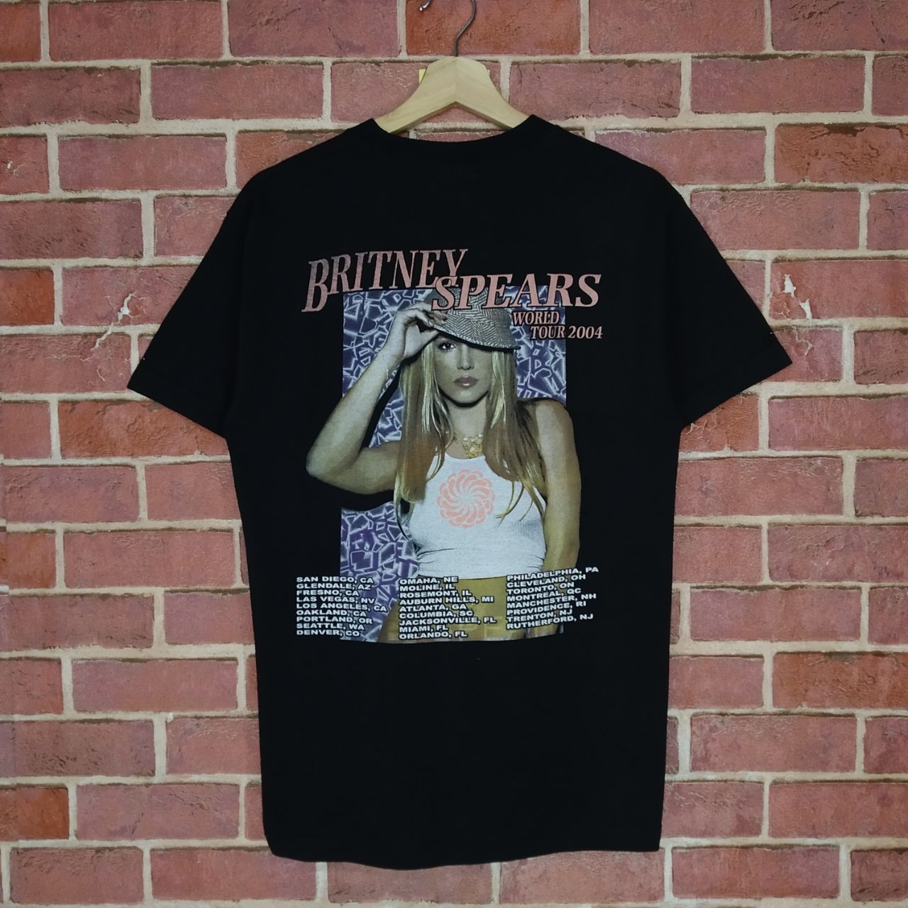 Band Tees Vintage Y2K Britney Spears World Tour 2004 Backprint Tour Size US M / EU 48-50 / 2 - 2 Thumbnail