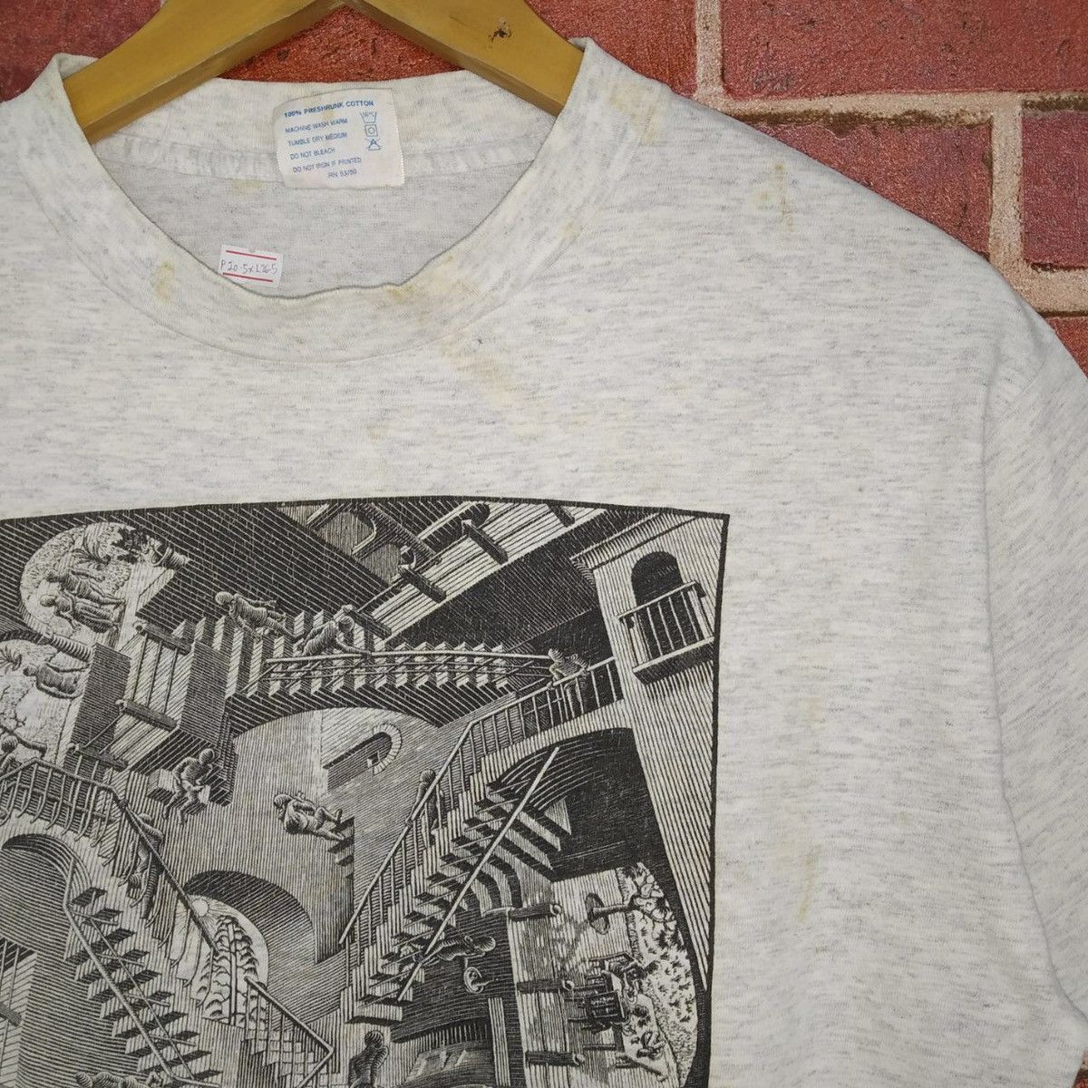Vintage Vintage 90s M.c Escher Heirs Cordon Artwork Pop art Shirt Size US M / EU 48-50 / 2 - 5 Thumbnail