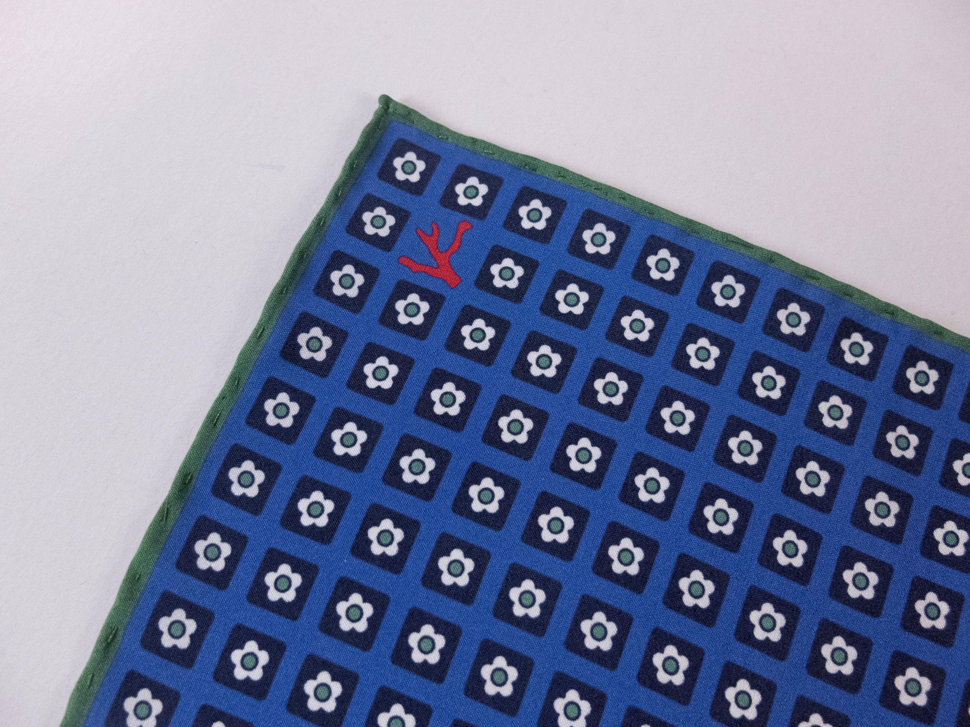 Isaia 3 x ISAIA blue polka dot & floral print silk pocket square Size ONE SIZE - 7 Thumbnail