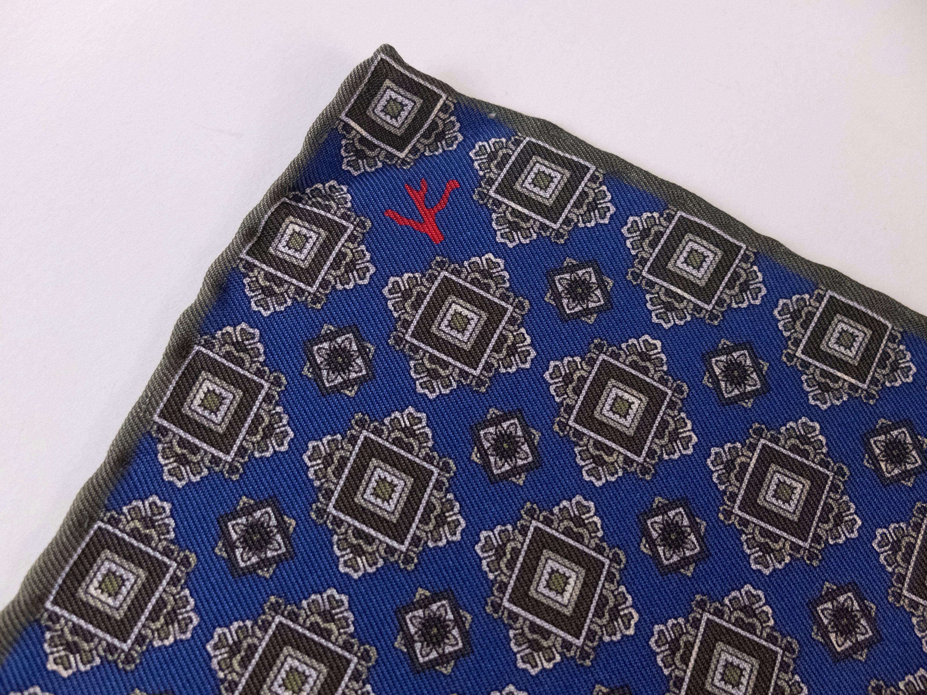 Isaia 3 x ISAIA blue polka dot & floral print silk pocket square Size ONE SIZE - 3 Thumbnail