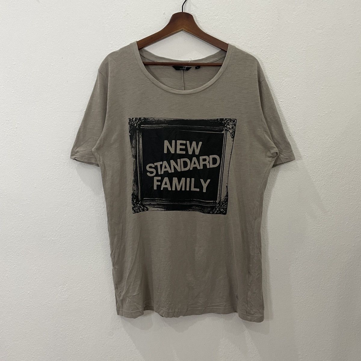 Undercover × Uniqlo Vintage Uniqlo X Undercover Crewneck Tee Size US M / EU 48-50 / 2 - 1 Thumbnail