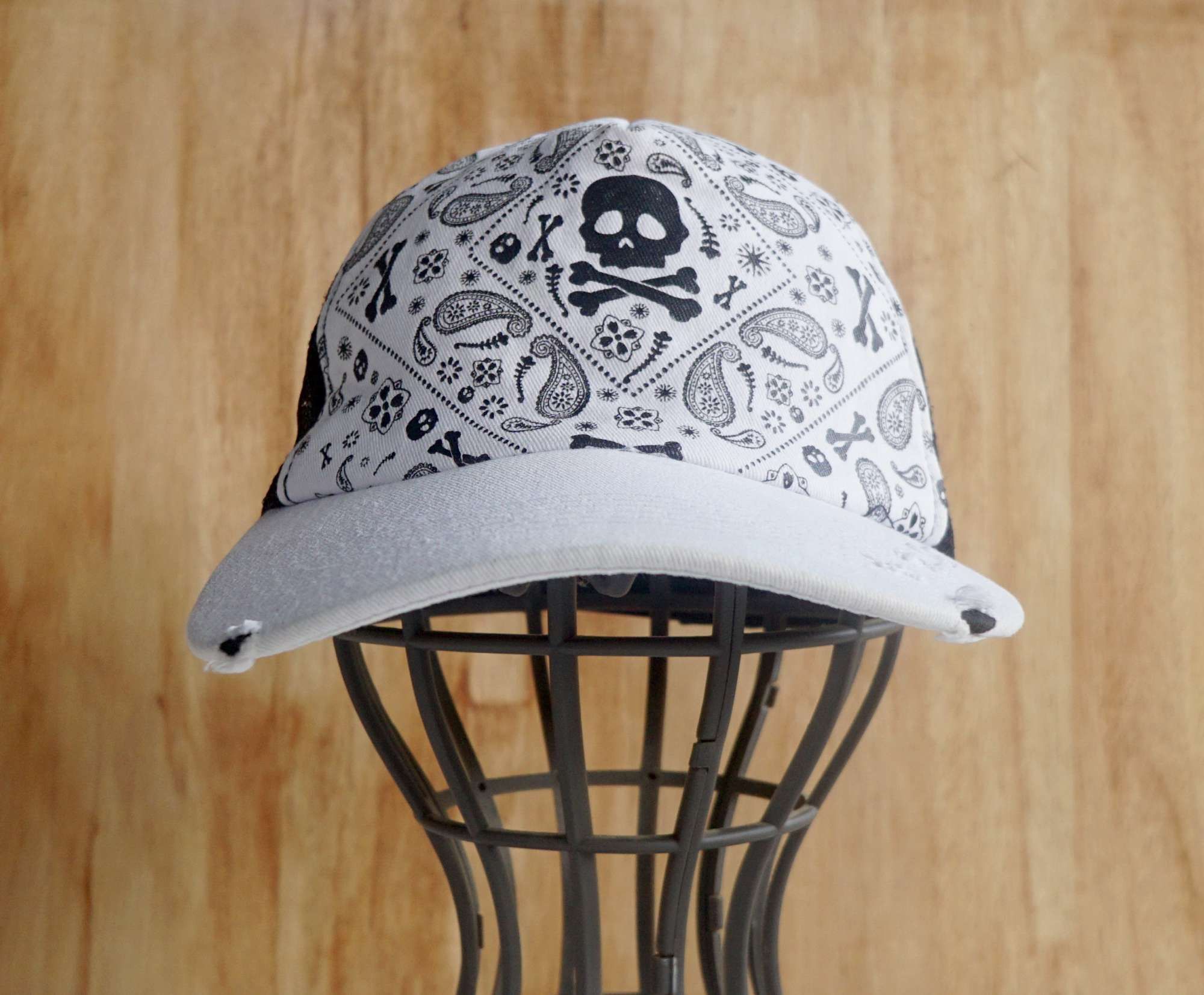 Japanese Brand SHISKY Skull & Paisley Ripped Trucker Hat Size ONE SIZE - 3 Thumbnail