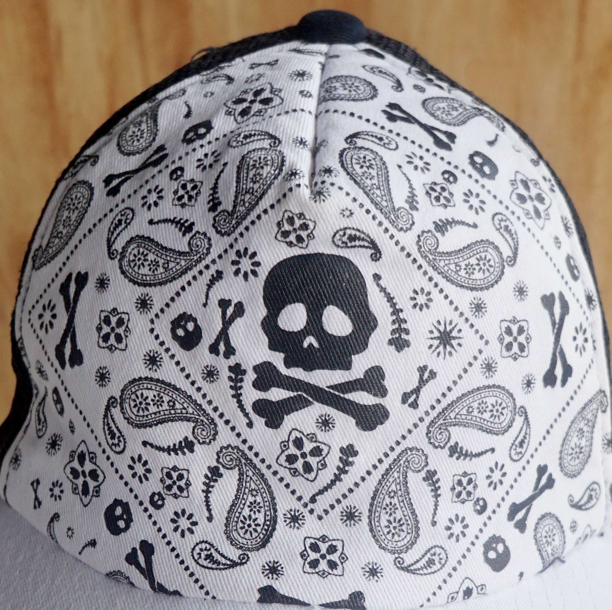 Japanese Brand SHISKY Skull & Paisley Ripped Trucker Hat Size ONE SIZE - 2 Thumbnail