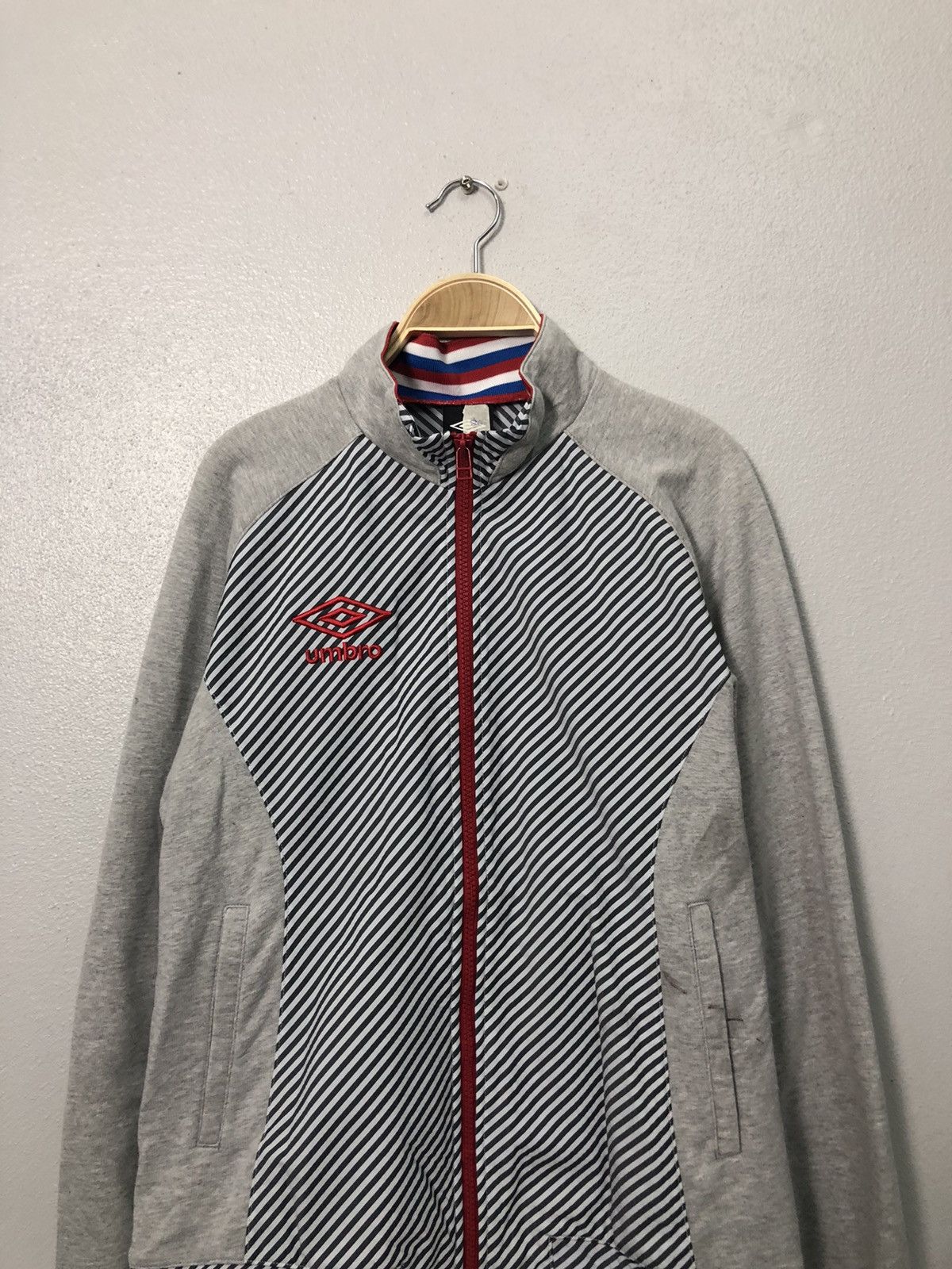 Umbro Vintage Umbro X Descente Zipper Ups Sweater Jacket Size US M / EU 48-50 / 2 - 4 Thumbnail