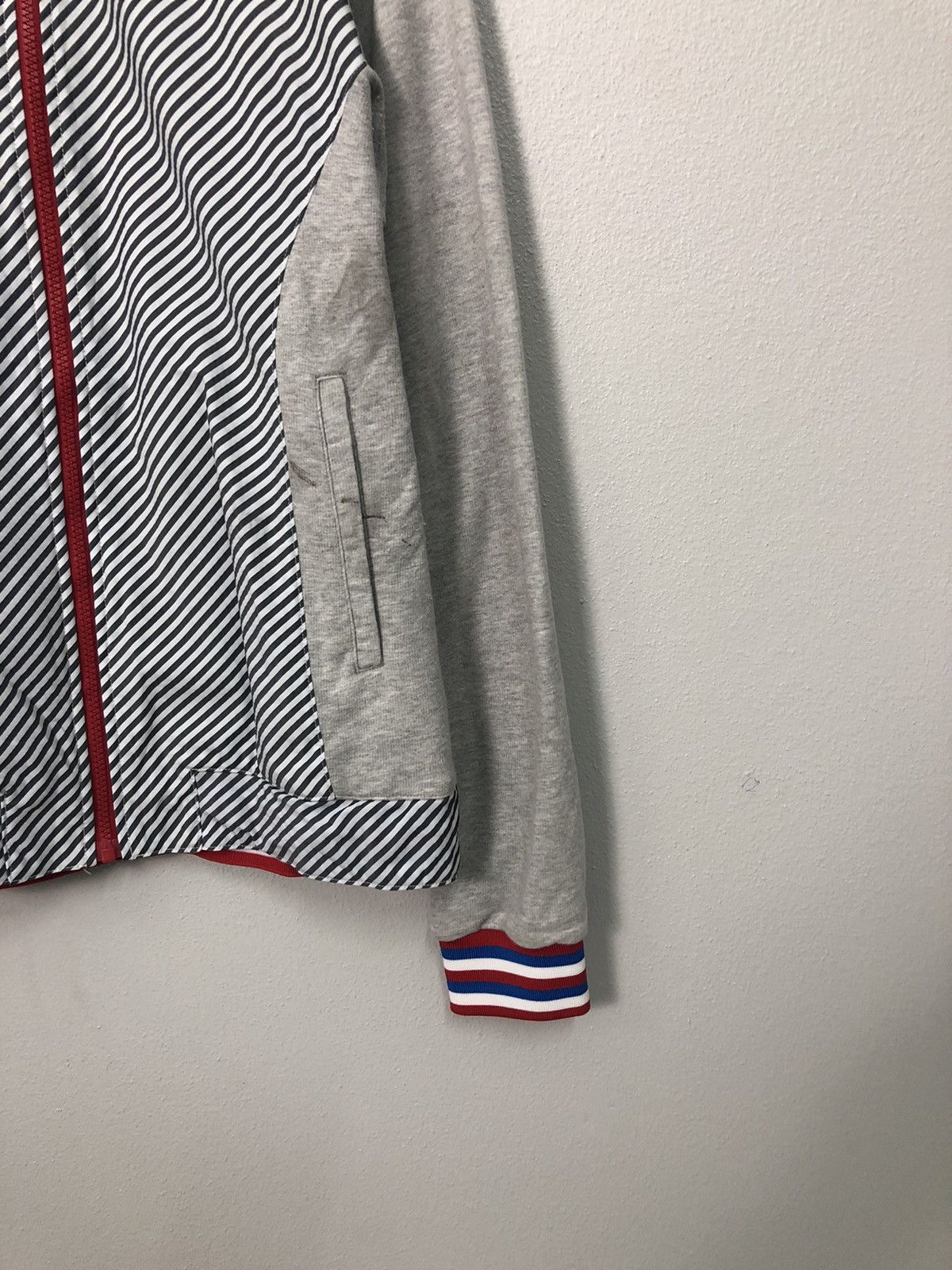 Umbro Vintage Umbro X Descente Zipper Ups Sweater Jacket Size US M / EU 48-50 / 2 - 2 Thumbnail