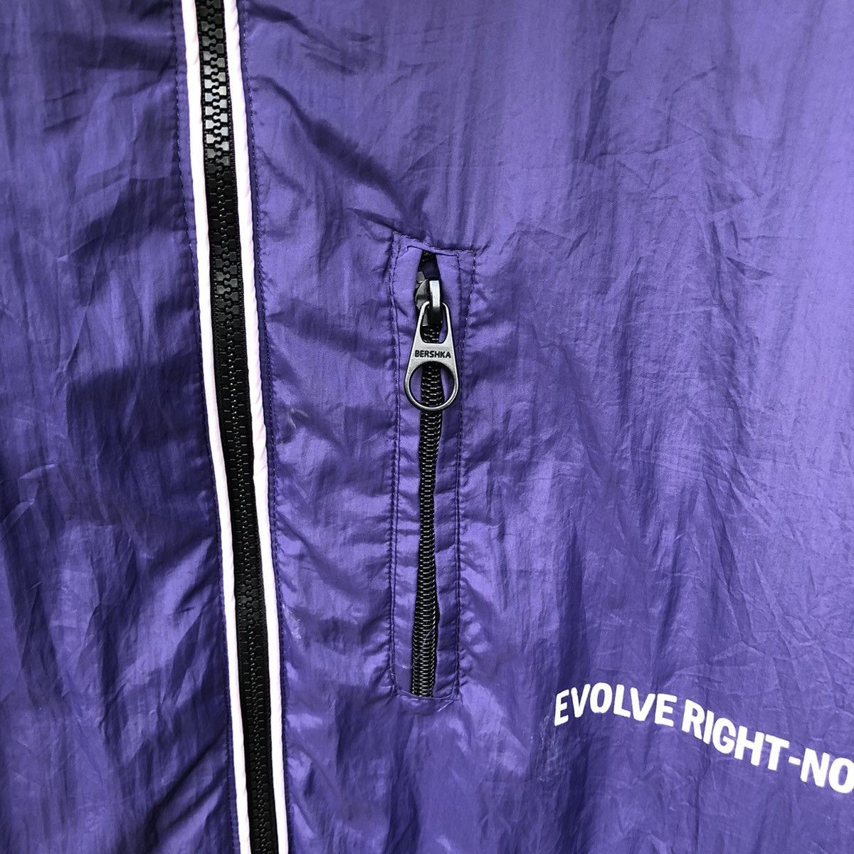 Bershka BERSHKA DEEP PILE REVISIBLE INSPIRED PATAGONIA RETRO X Size US M / EU 48-50 / 2 - 12 Thumbnail