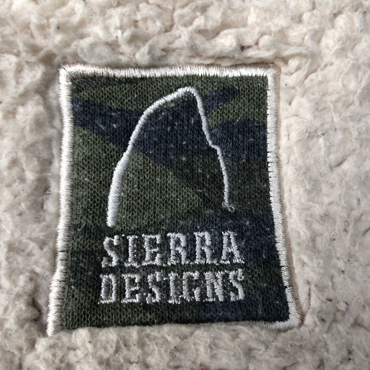 Sierra 📣SIERRA DESIGNS CAMO DEEP PILE JACKET INSPIRED RETRO X Size US S / EU 44-46 / 1 - 8 Thumbnail