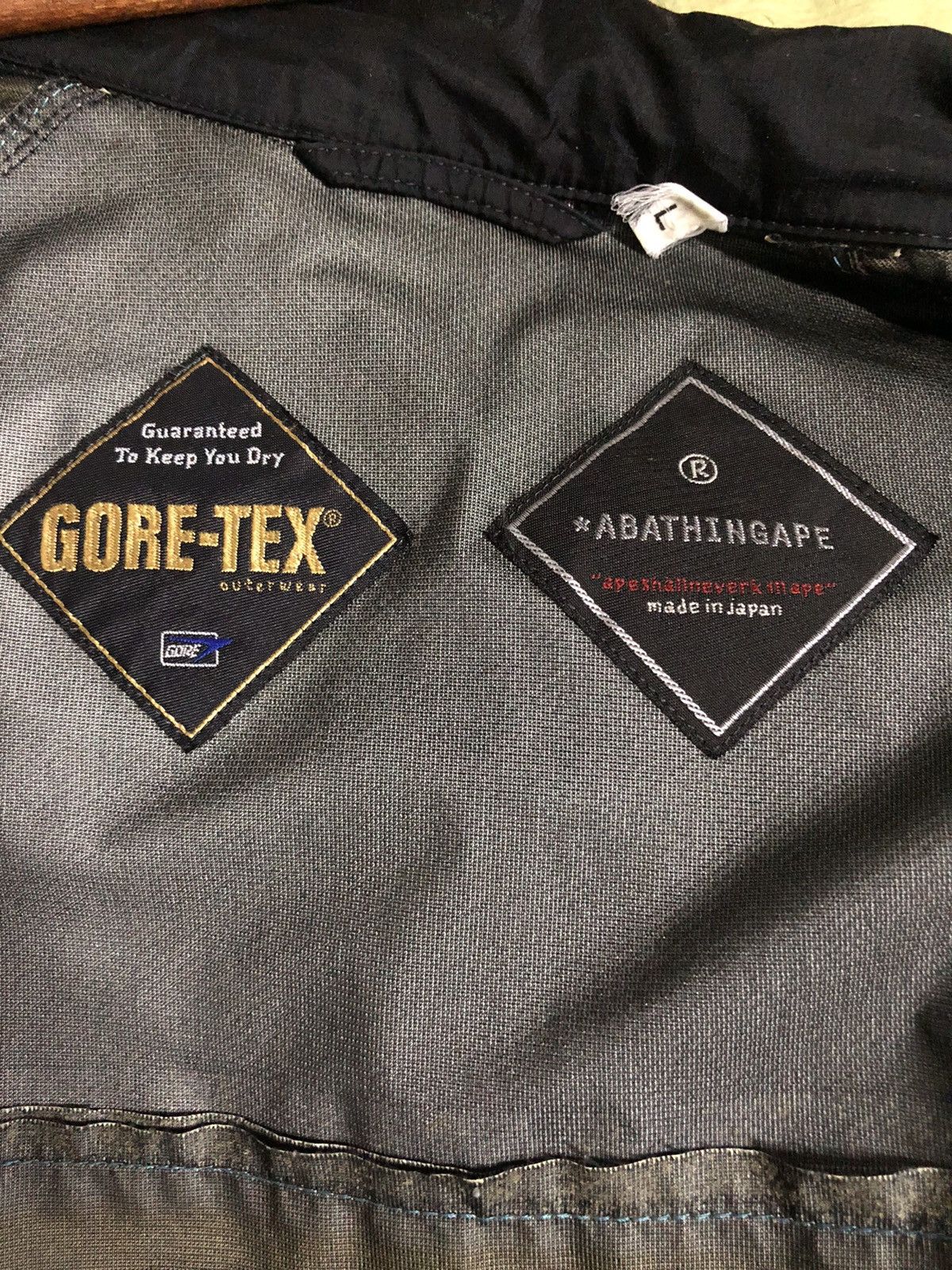 Bape × Goretex Vintage Bape x Gore-Tex Jacket Size US L / EU 52-54 / 3 - 14 Thumbnail