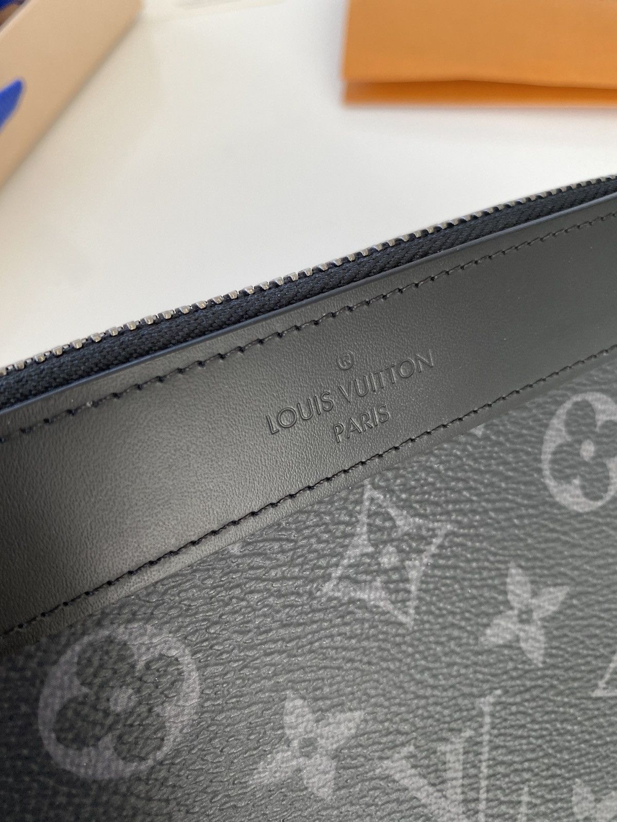 Louis Vuitton Louis Vuitton Monogram Bag Size ONE SIZE - 9 Thumbnail