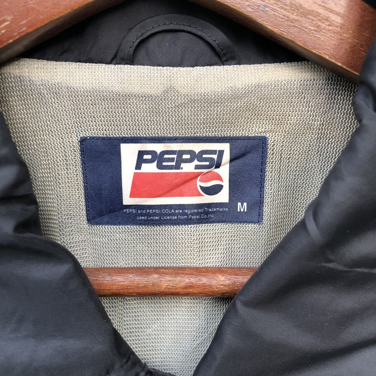 Pepsi VINTAGE 90s PEPSI COLA FAVORITE FLAVOR Size US M / EU 48-50 / 2 - 3 Thumbnail