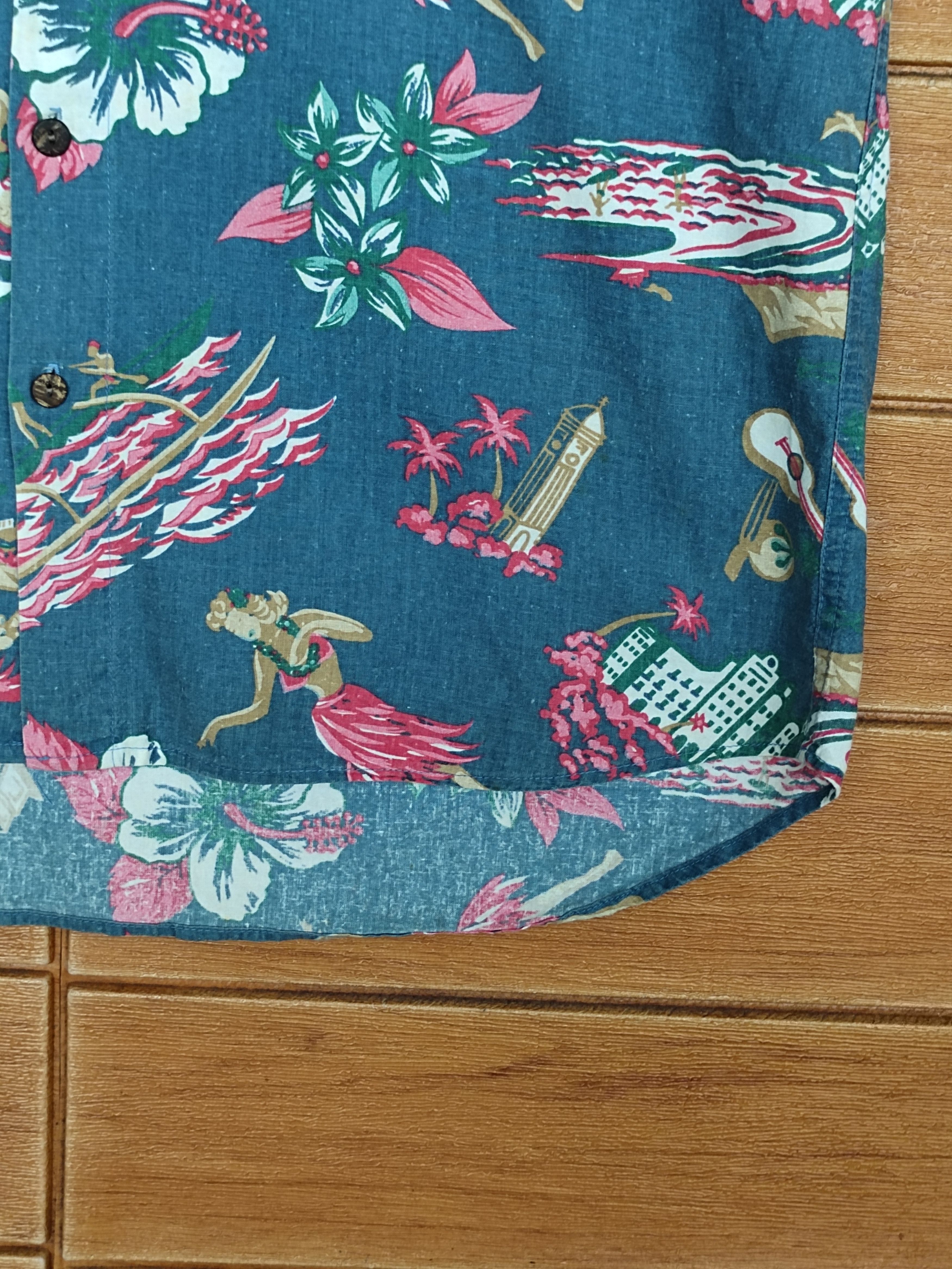 Vintage Vintage C.Classic Hula Girls Hibiscus Hawaiian Shirt Size US L / EU 52-54 / 3 - 6 Thumbnail