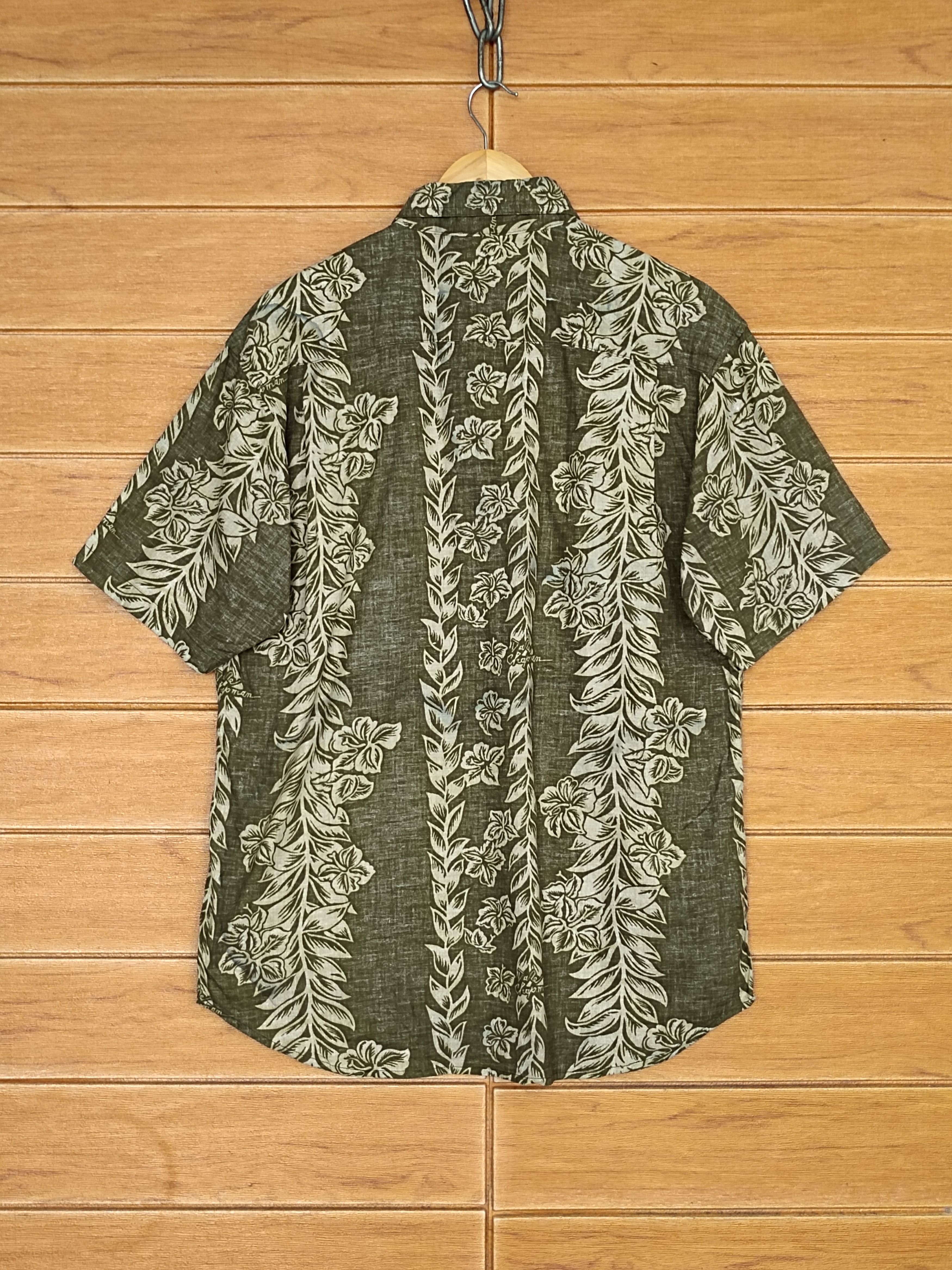 Japanese Brand Vintage Dale Chapman Surboard Surfing Reverse Print Hawaiian Size US L / EU 52-54 / 3 - 9 Thumbnail