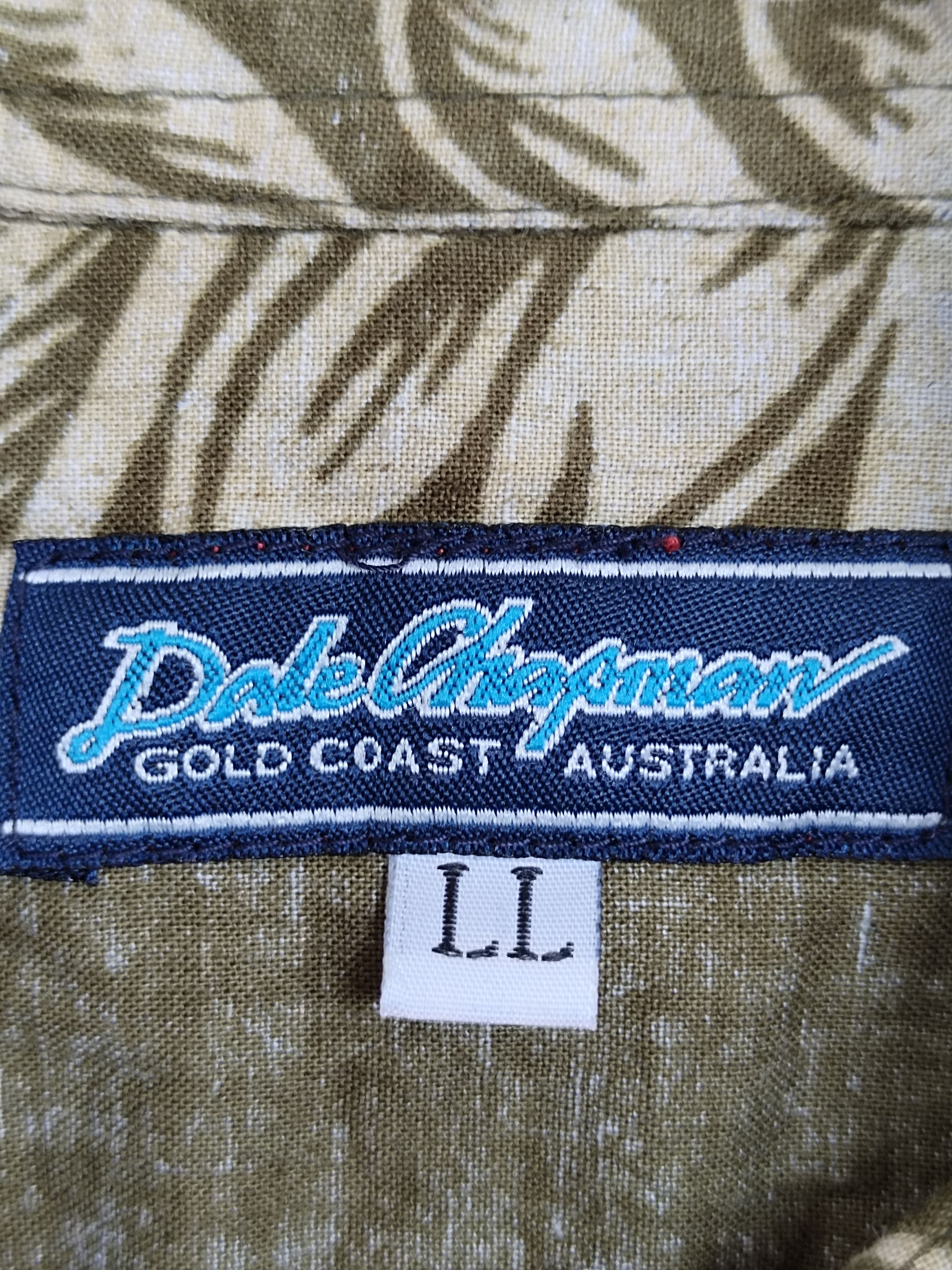 Japanese Brand Vintage Dale Chapman Surboard Surfing Reverse Print Hawaiian Size US L / EU 52-54 / 3 - 11 Thumbnail