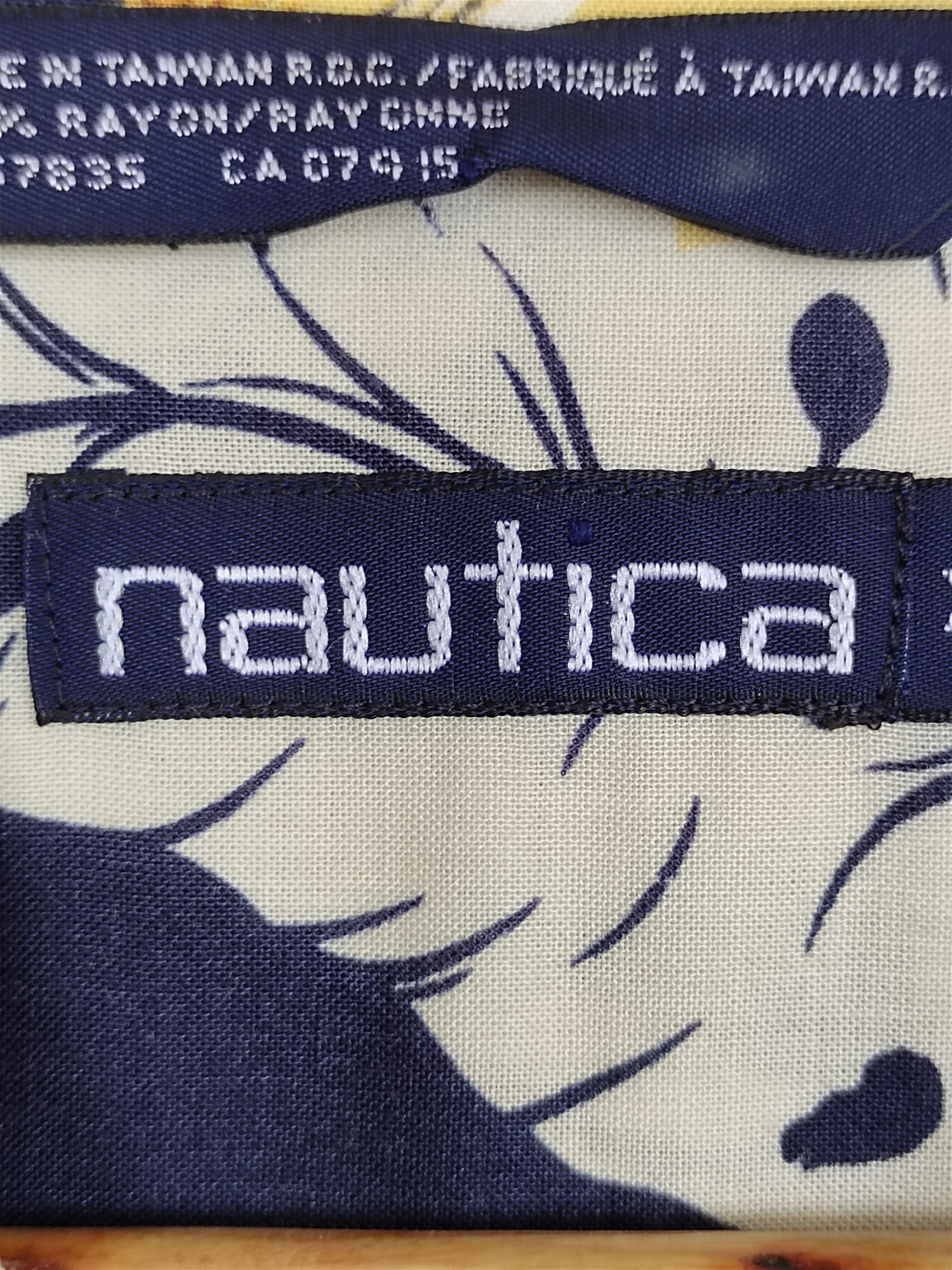 Nautica Vintage 90s Nautica leaf Motive Rayon Oversize Hawaiian Size US XL / EU 56 / 4 - 11 Thumbnail
