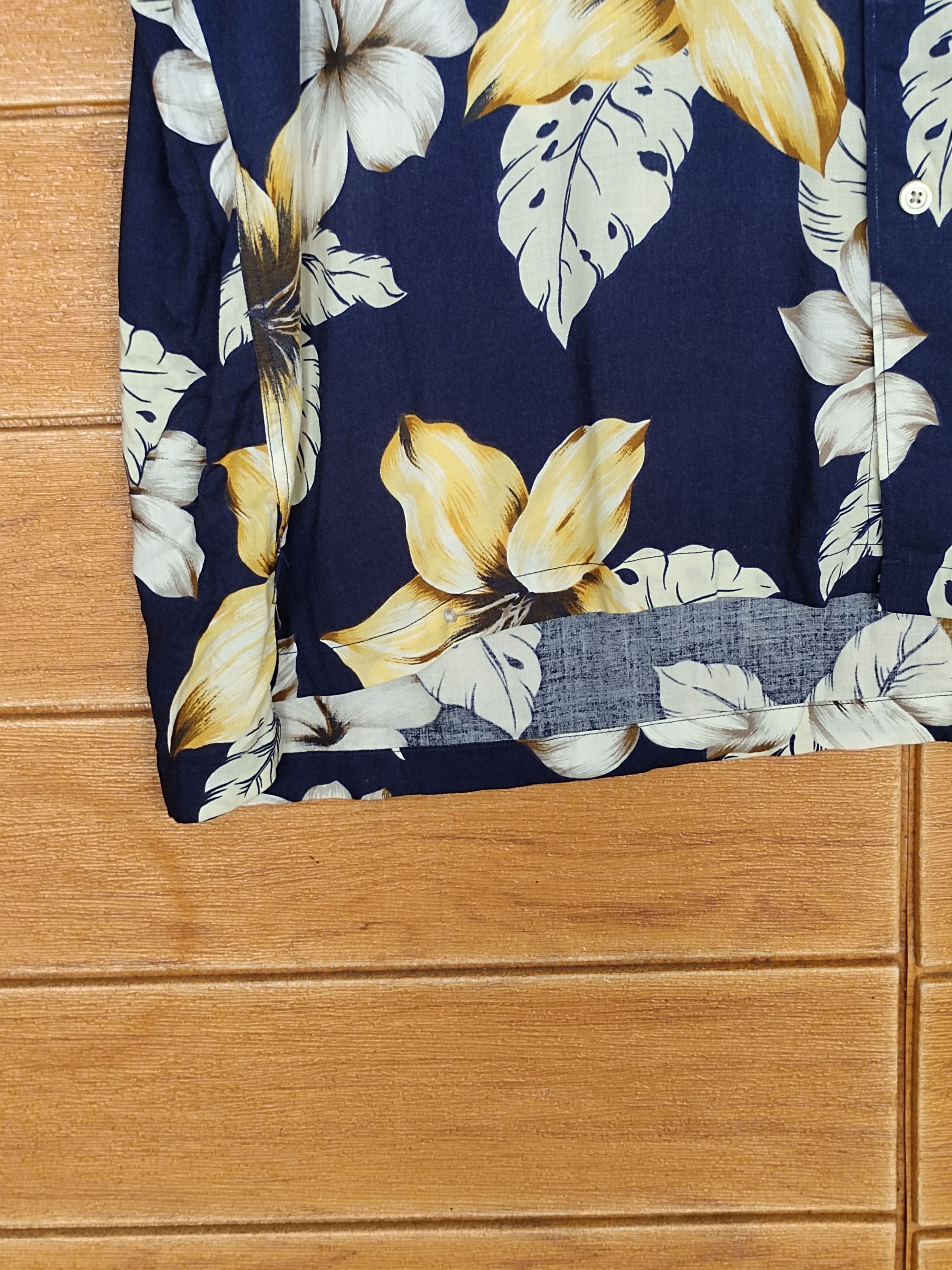 Nautica Vintage 90s Nautica leaf Motive Rayon Oversize Hawaiian Size US XL / EU 56 / 4 - 7 Thumbnail